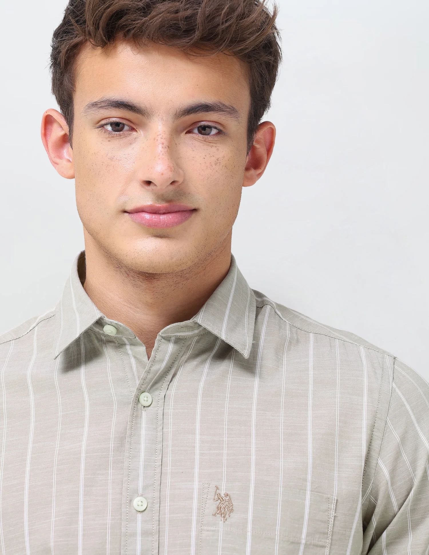 Vertical Striped Regular Fit Shirt - Image 7
