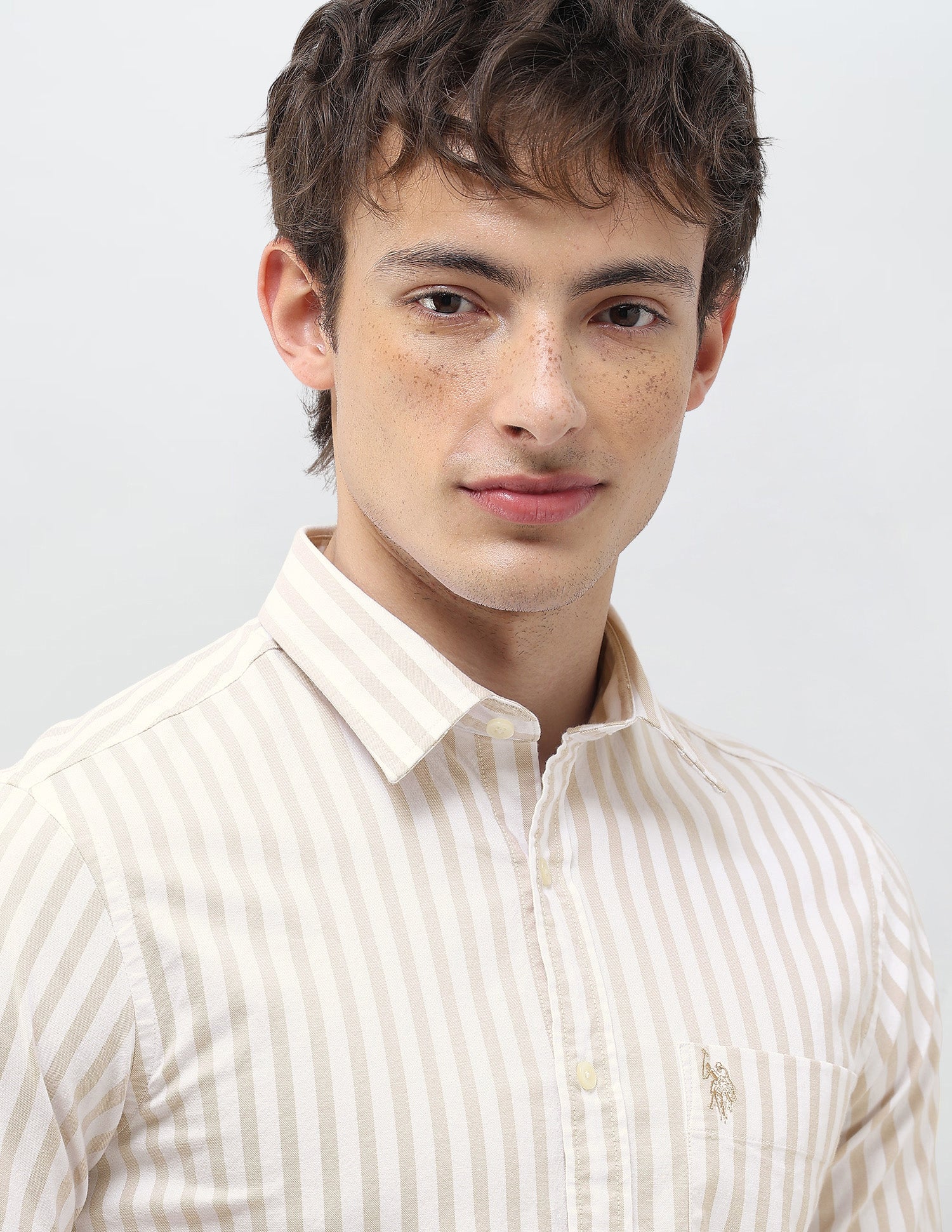 Vertical Striped Regular Fit Shirt - Image 7
