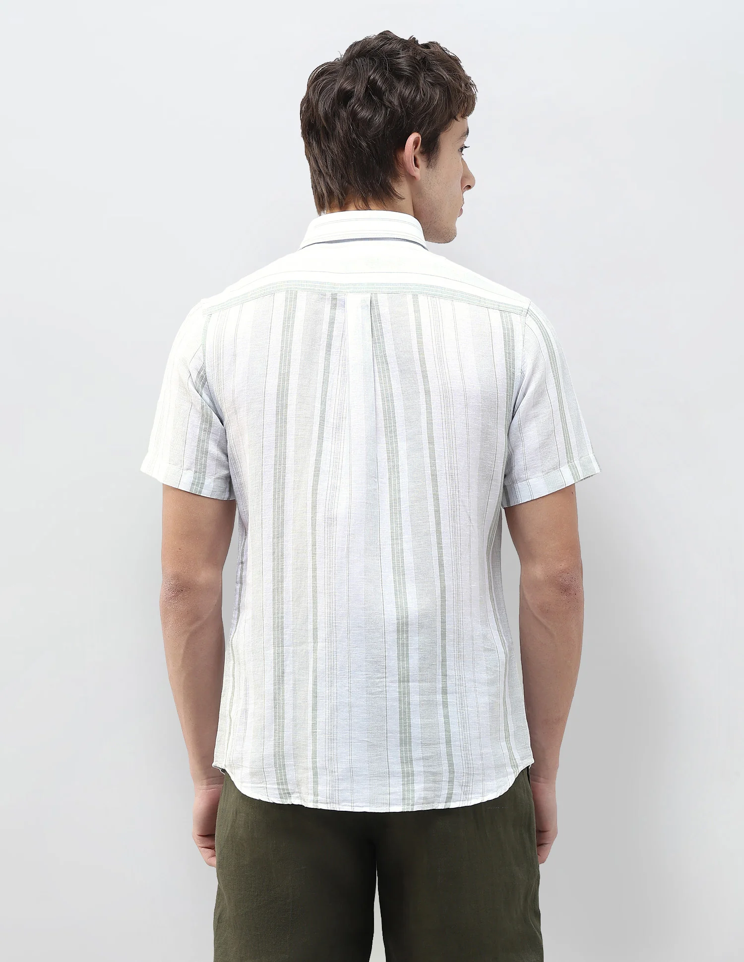 Vertical Striped Regular Fit Shirt - Image 5