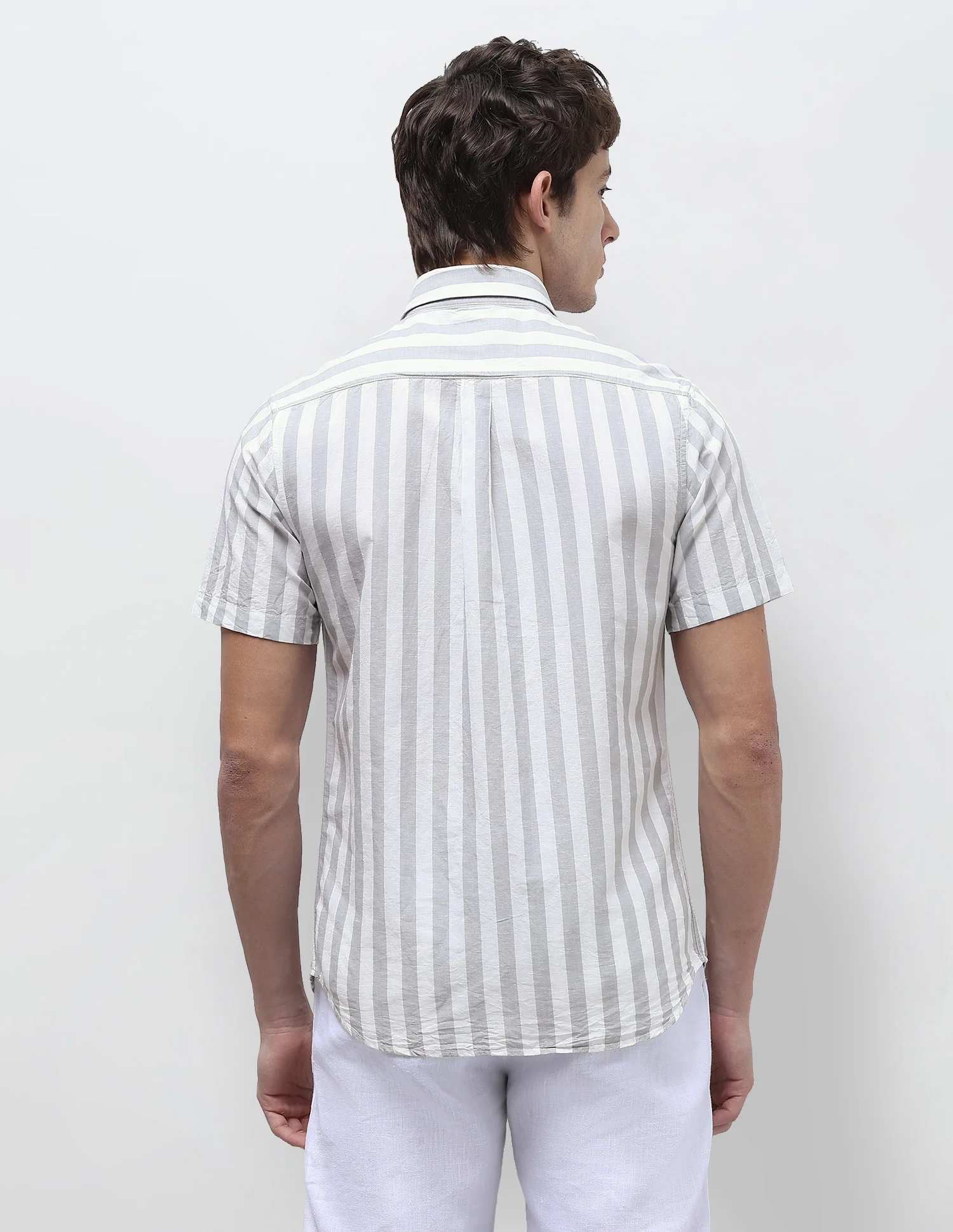Vertical Striped Regular Fit Shirt - Image 5