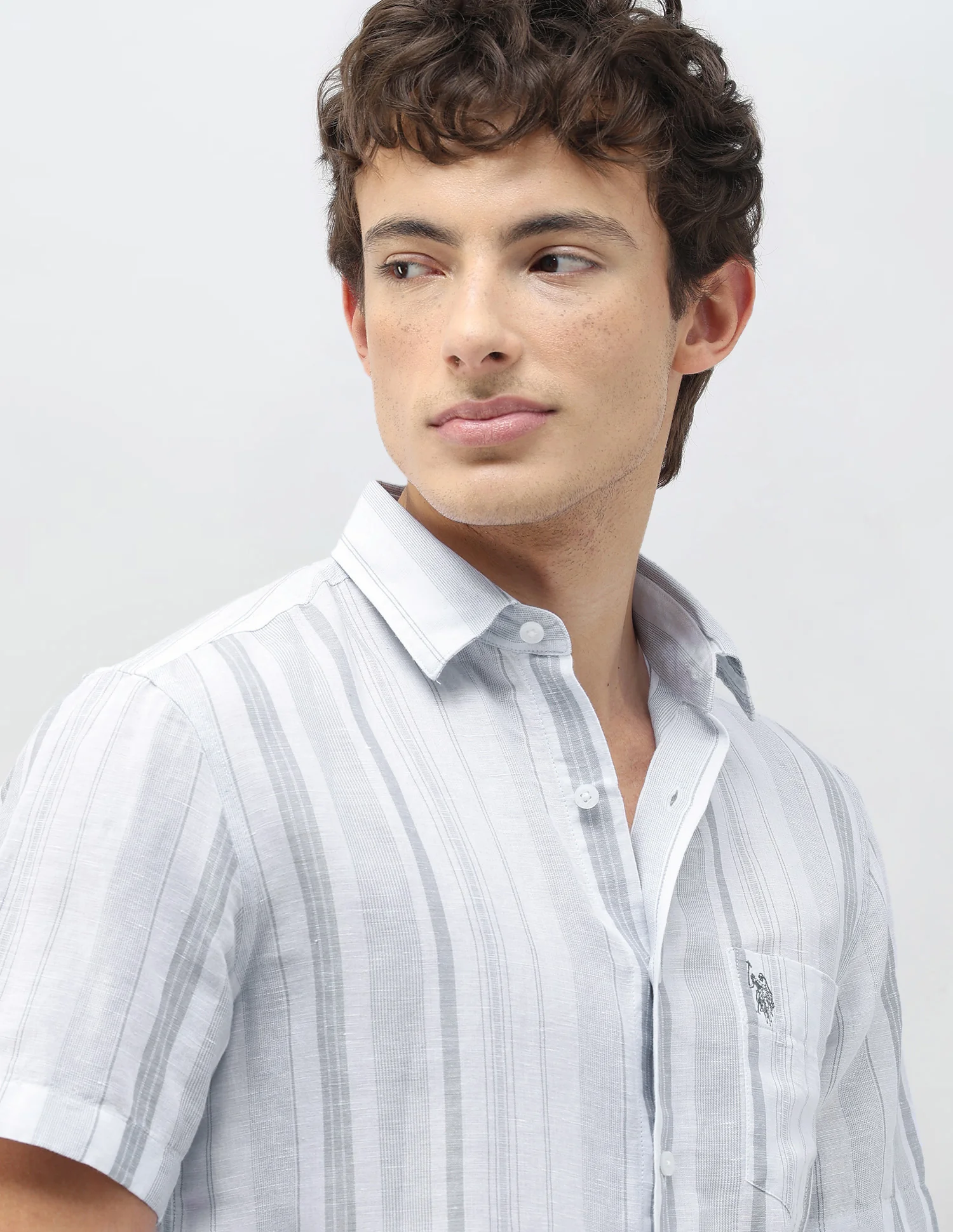 Vertical Striped Regular Fit Shirt - Image 7