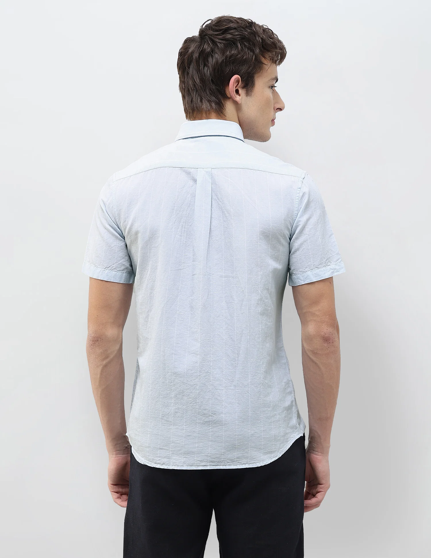 Vertical Striped Regular Fit Shirt - Image 5