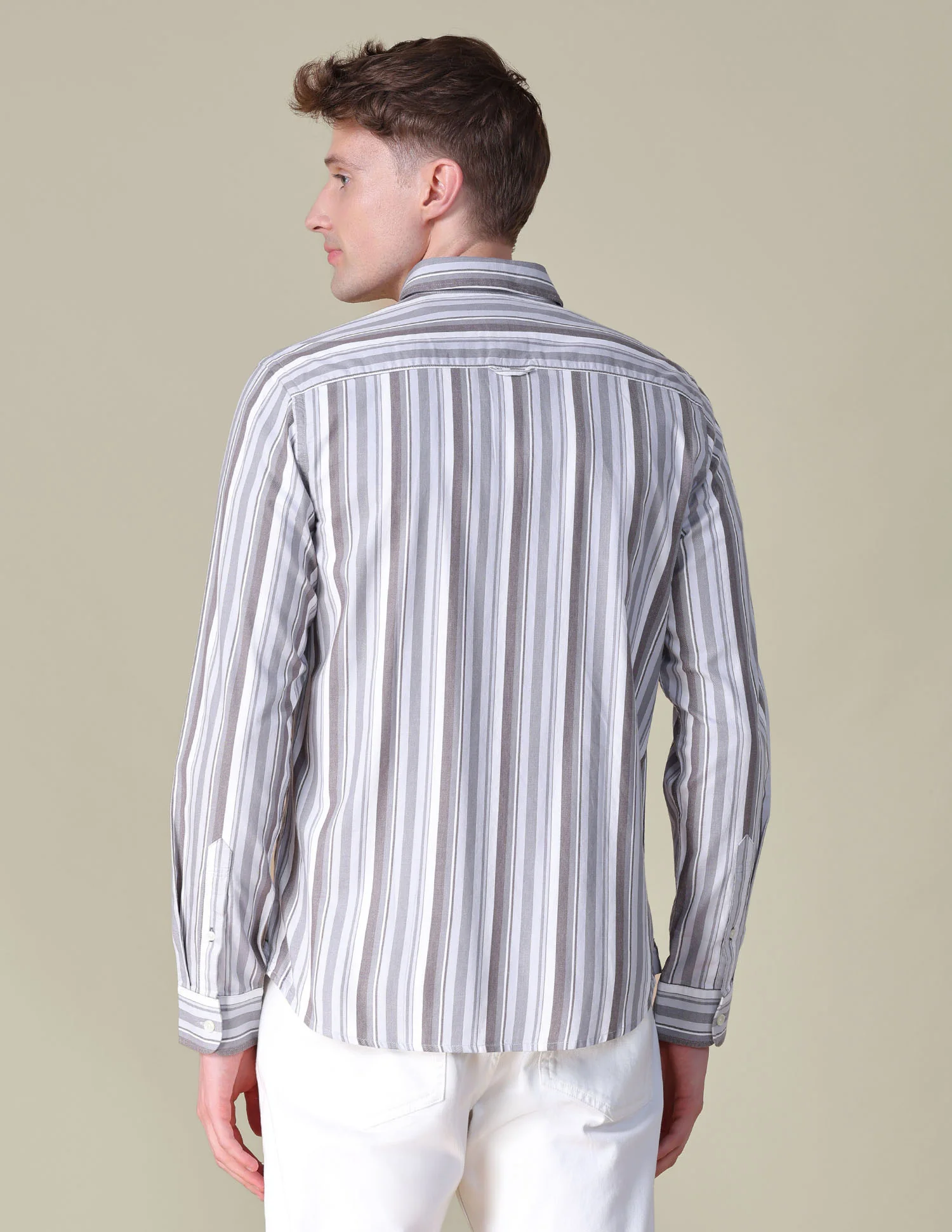 Vertical Striped Regular Fit Shirt - Image 5