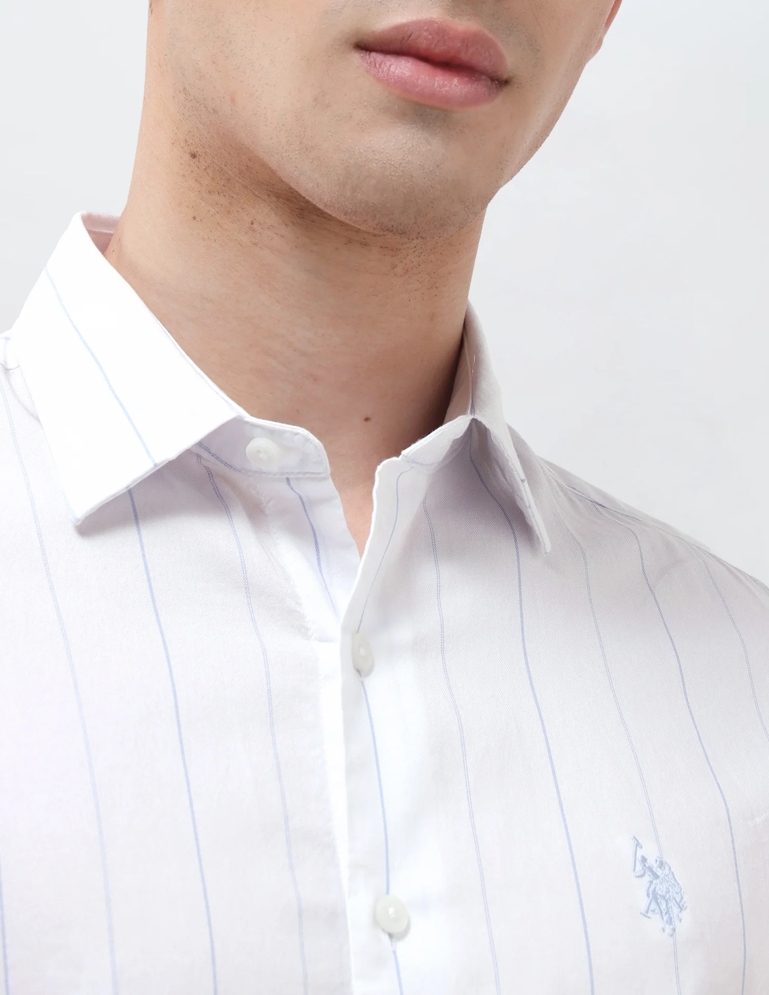Vertical Striped Regular Fit Shirt - Image 7