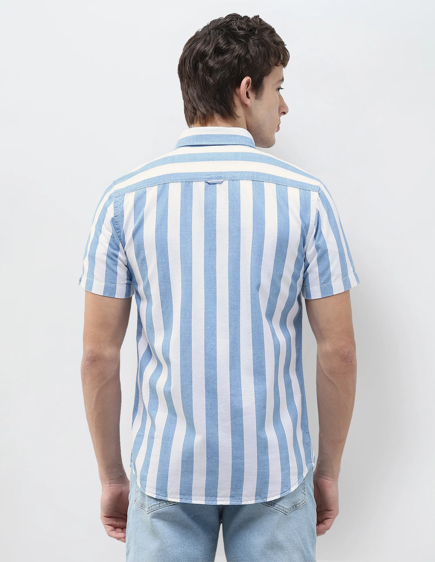 Vertical Striped Regular Fit Shirt - Image 5