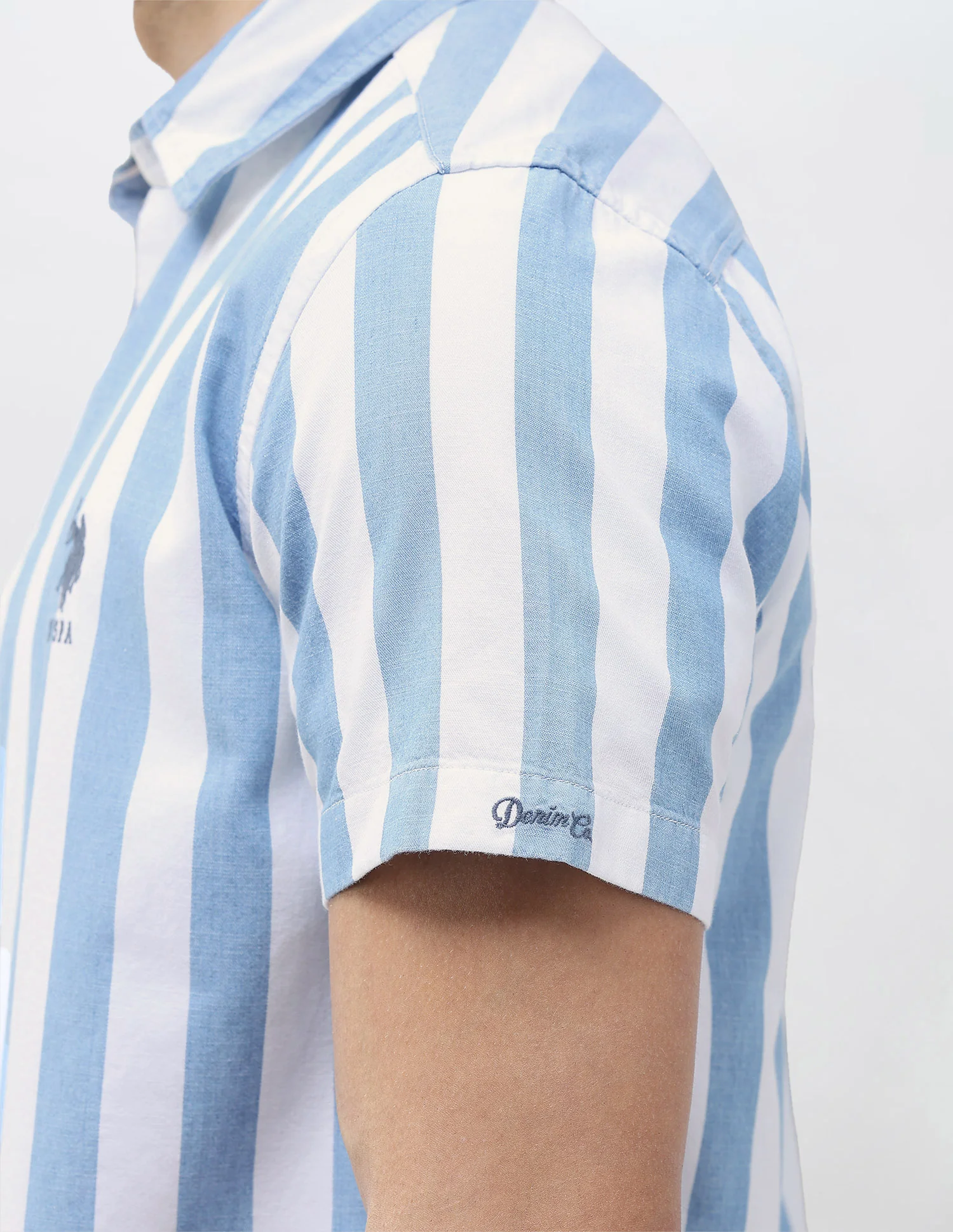 Vertical Striped Regular Fit Shirt - Image 8