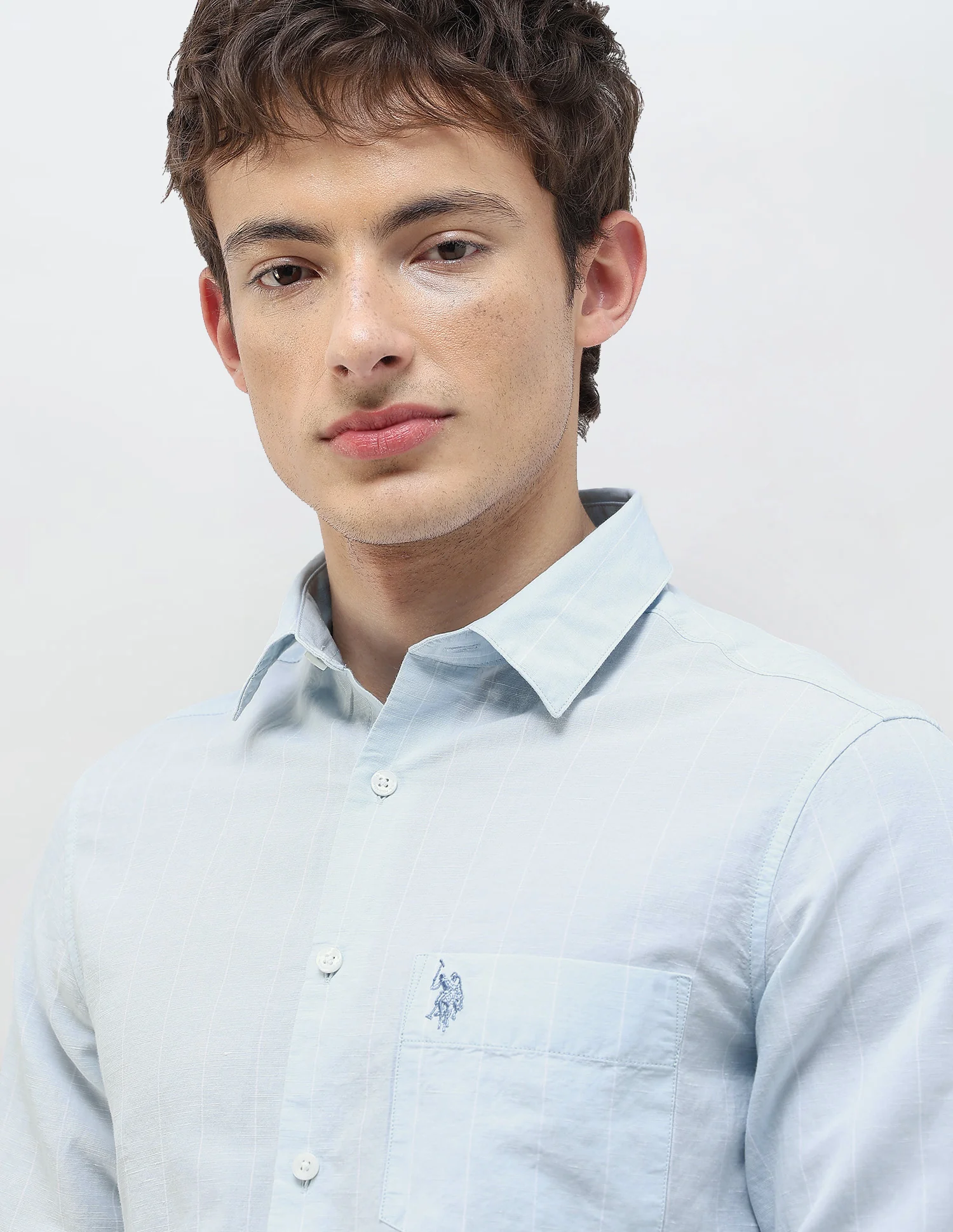 Vertical Striped Regular Fit Shirt - Image 7