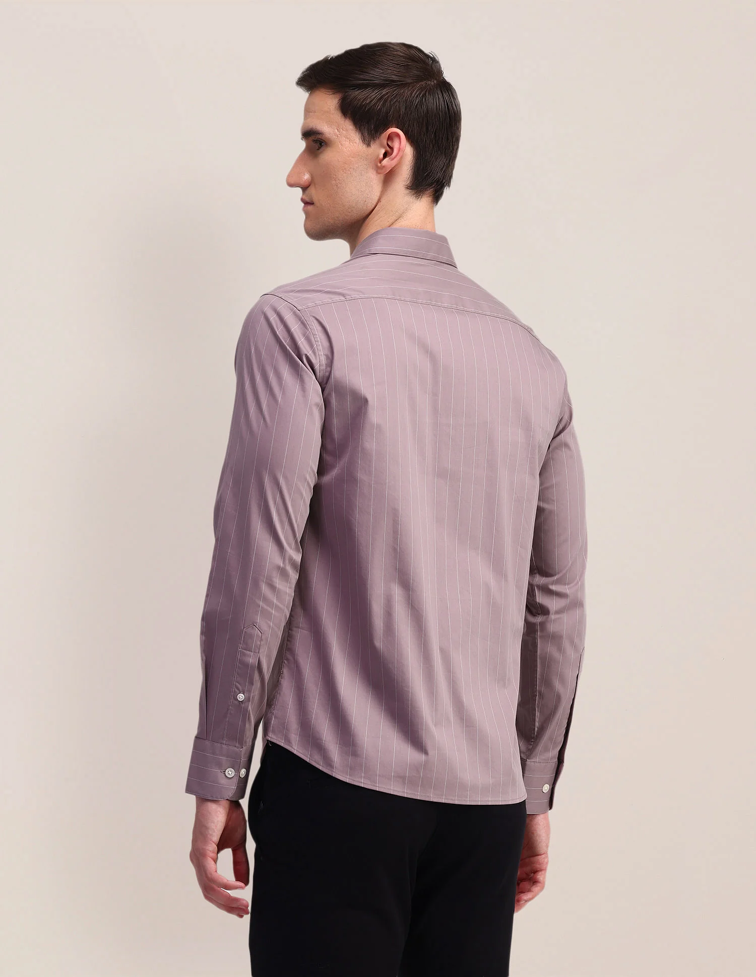 Vertical Striped Regular Fit Shirt - Image 5