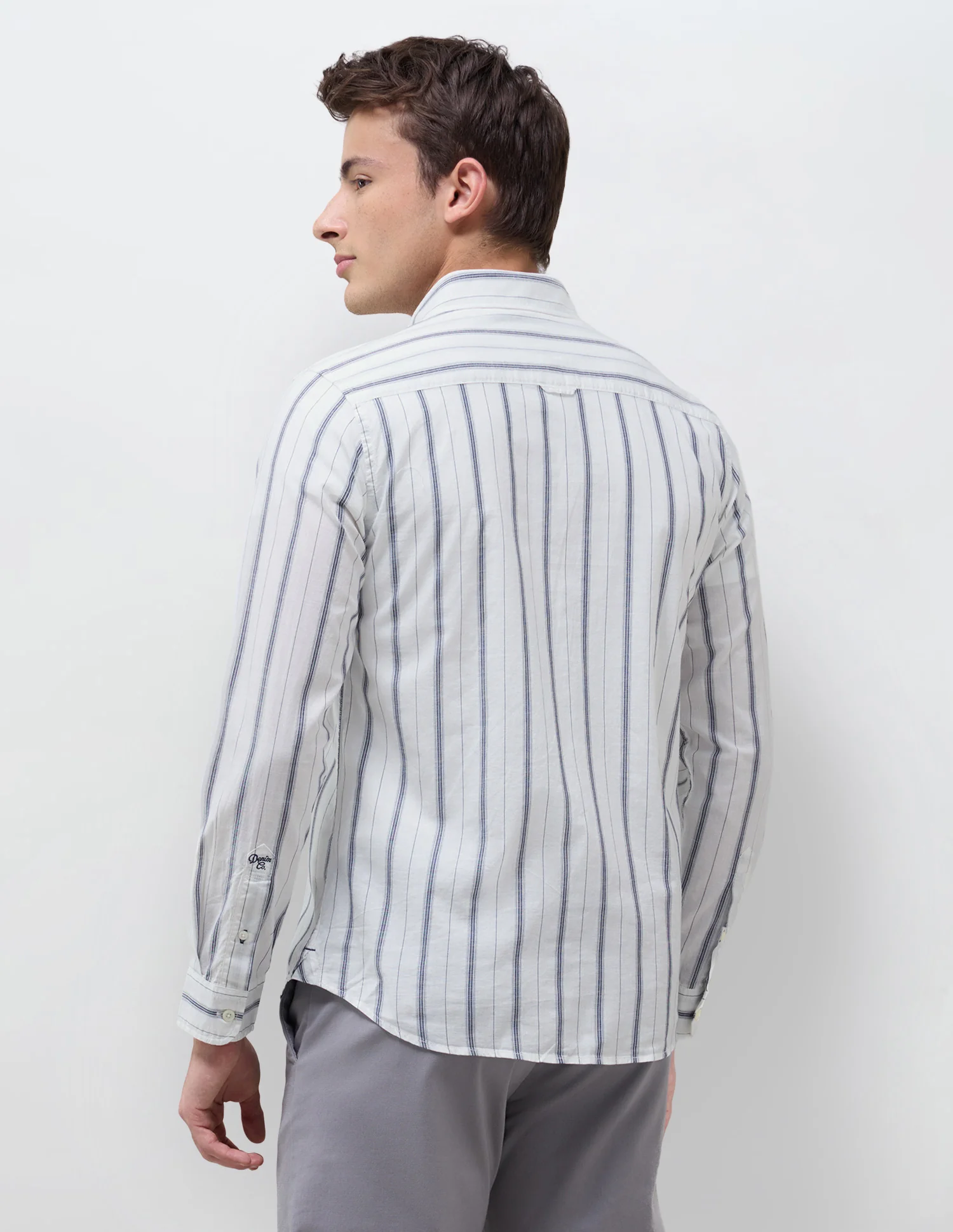 Vertical Striped Regular Fit Shirt - Image 5