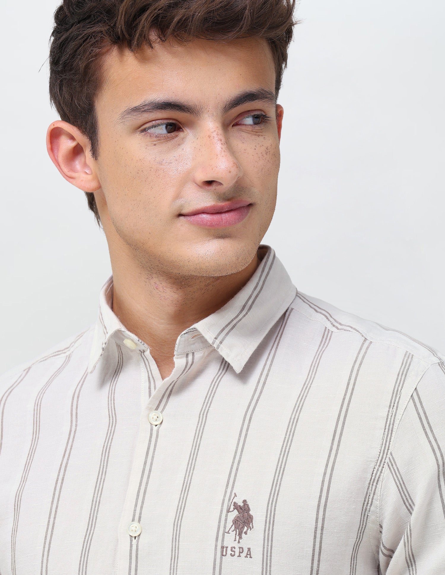 Vertical Striped Regular Fit Shirt - Image 7