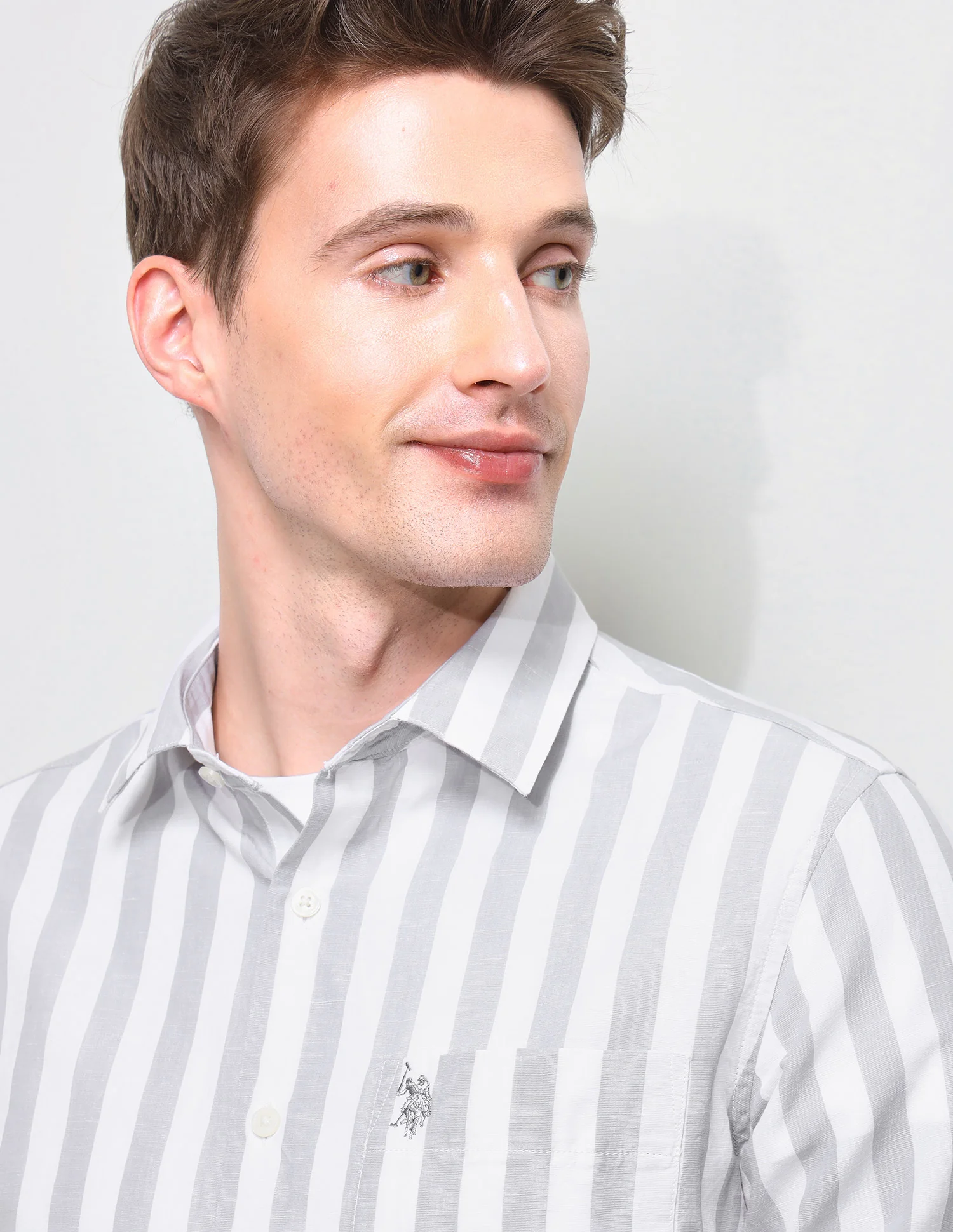 Vertical Striped Regular Fit Shirt - Image 7