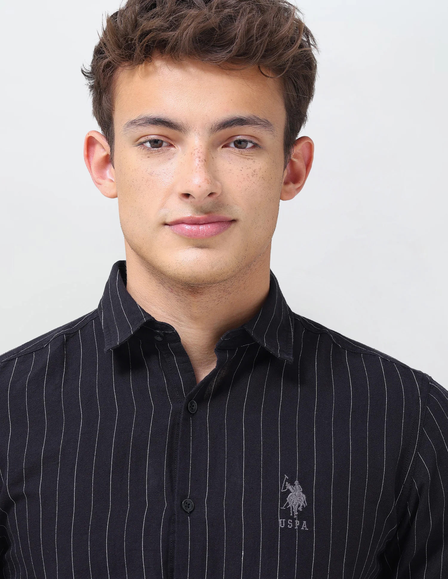 Vertical Striped Regular Fit Shirt - Image 7