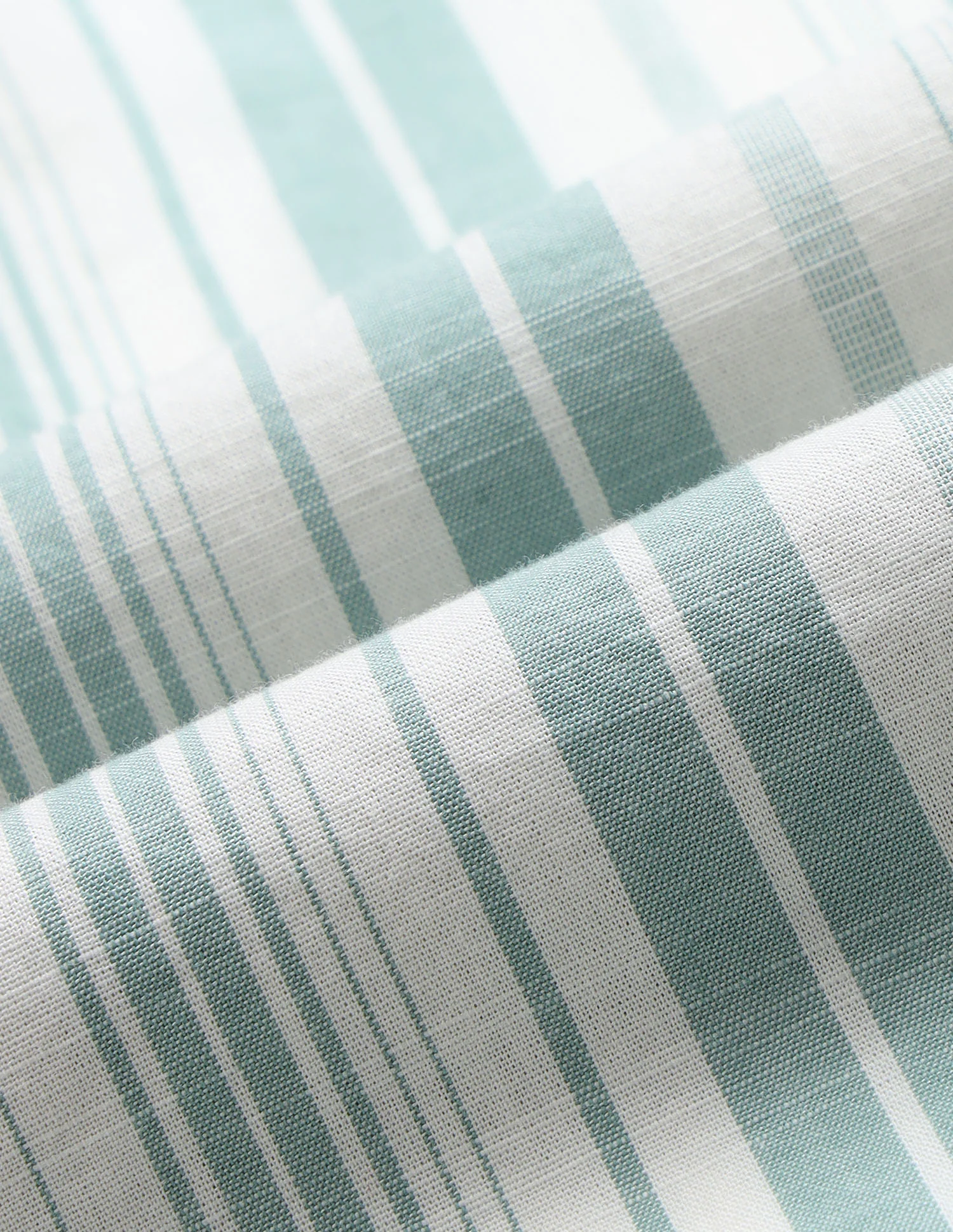 Vertical Striped Regular Fit Shirt - Image 2