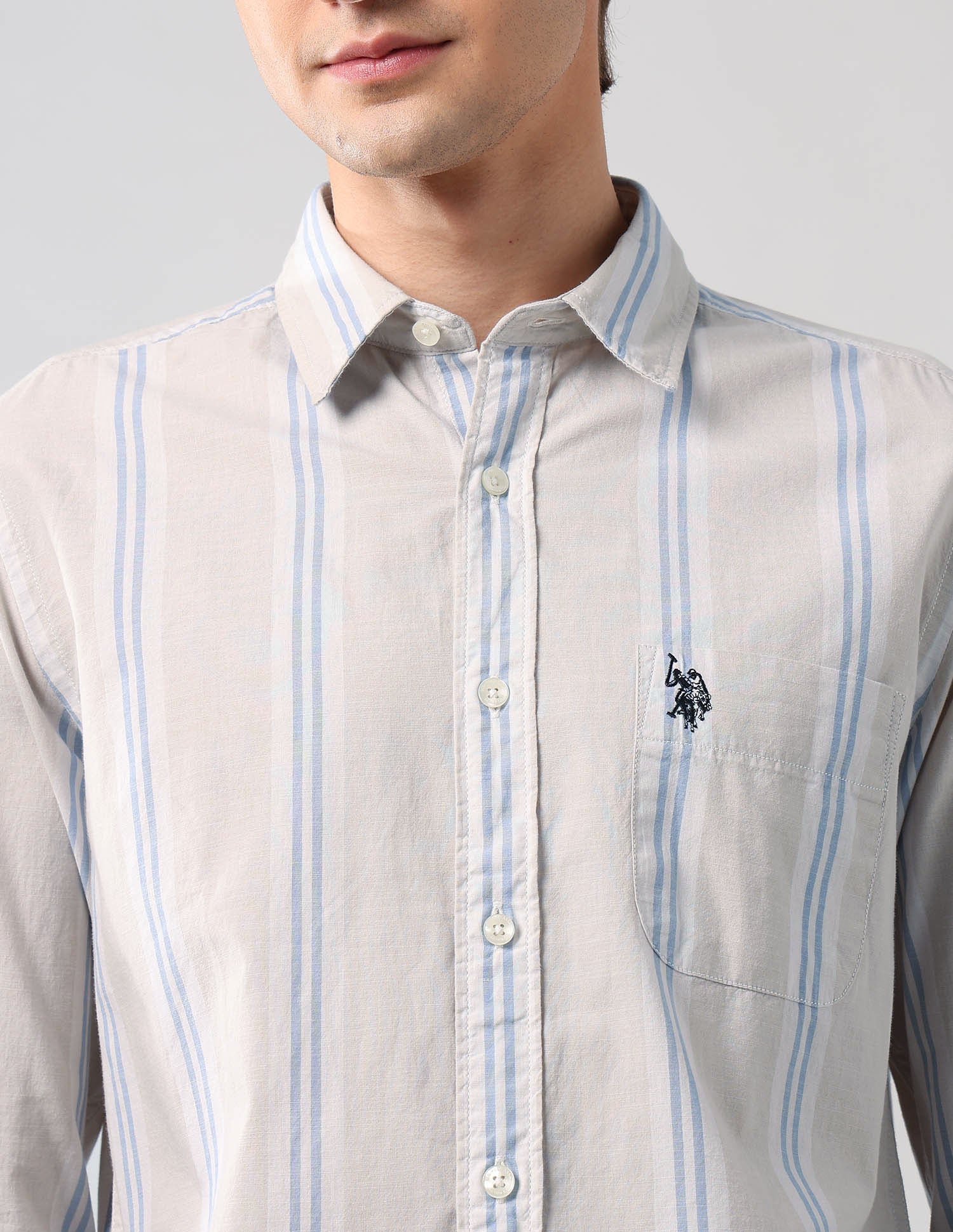 Vertical Striped Regular Fit Shirt - Image 7