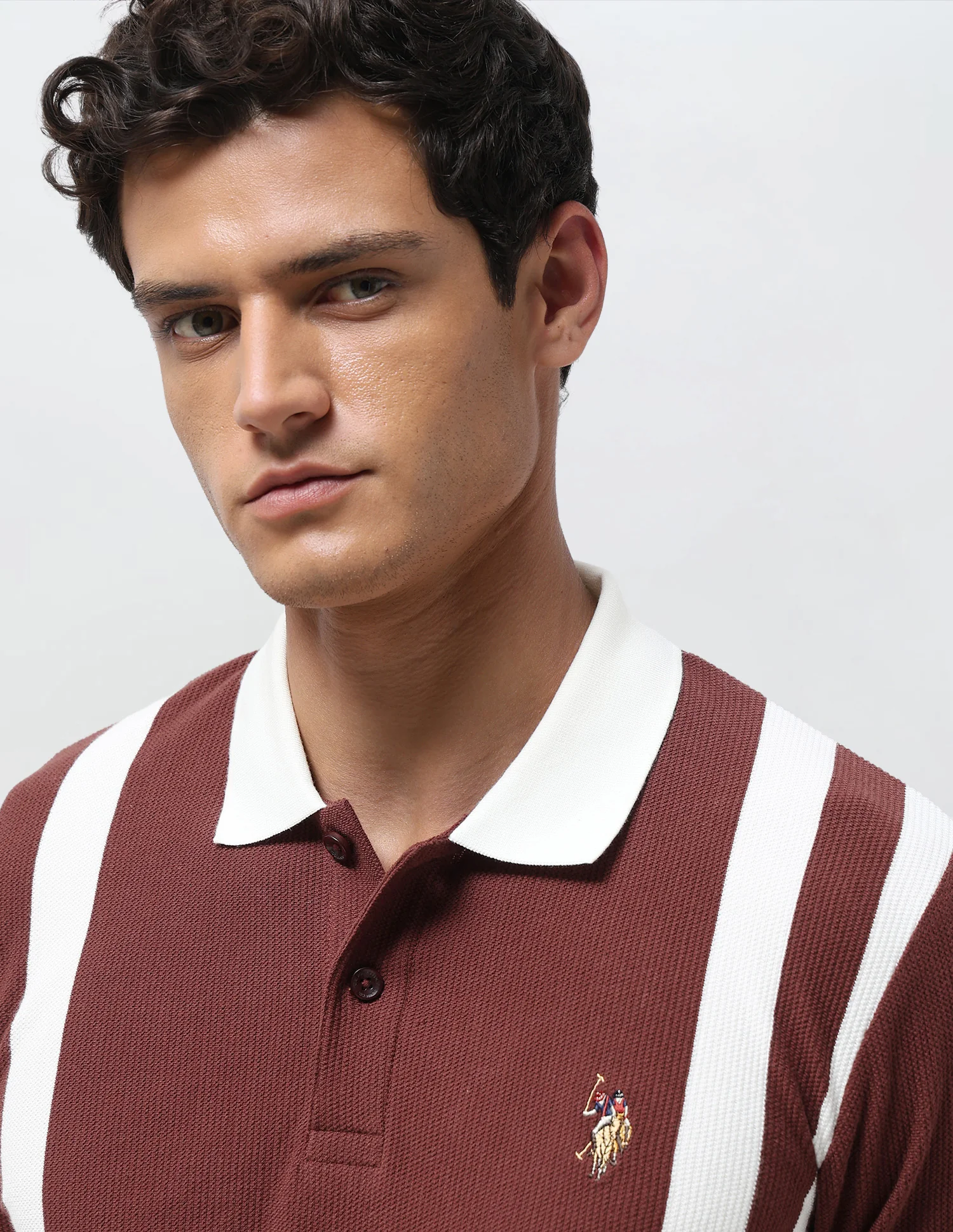 Vertical Striped Slim Fit Polo Shirt - Image 7