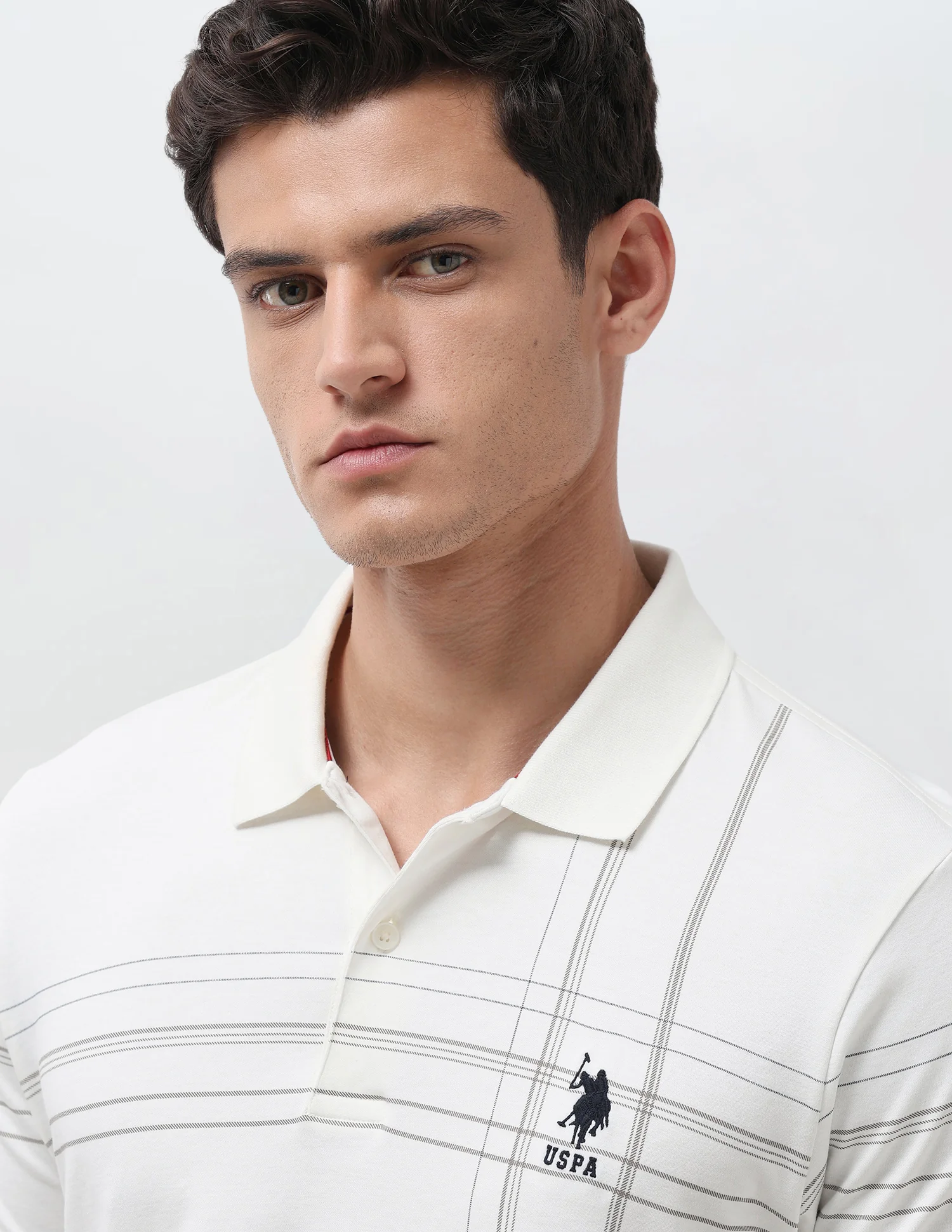 Vertical Striped Slim Fit Polo Shirt - Image 7