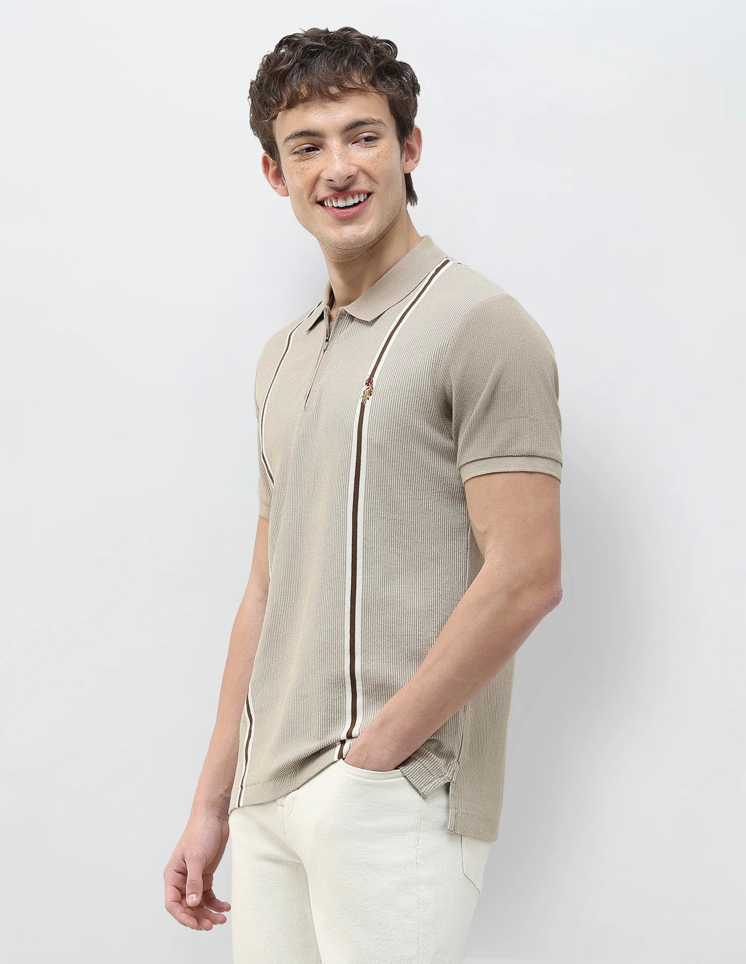 Vertical Striped Slim Fit Polo Shirt - Image 4