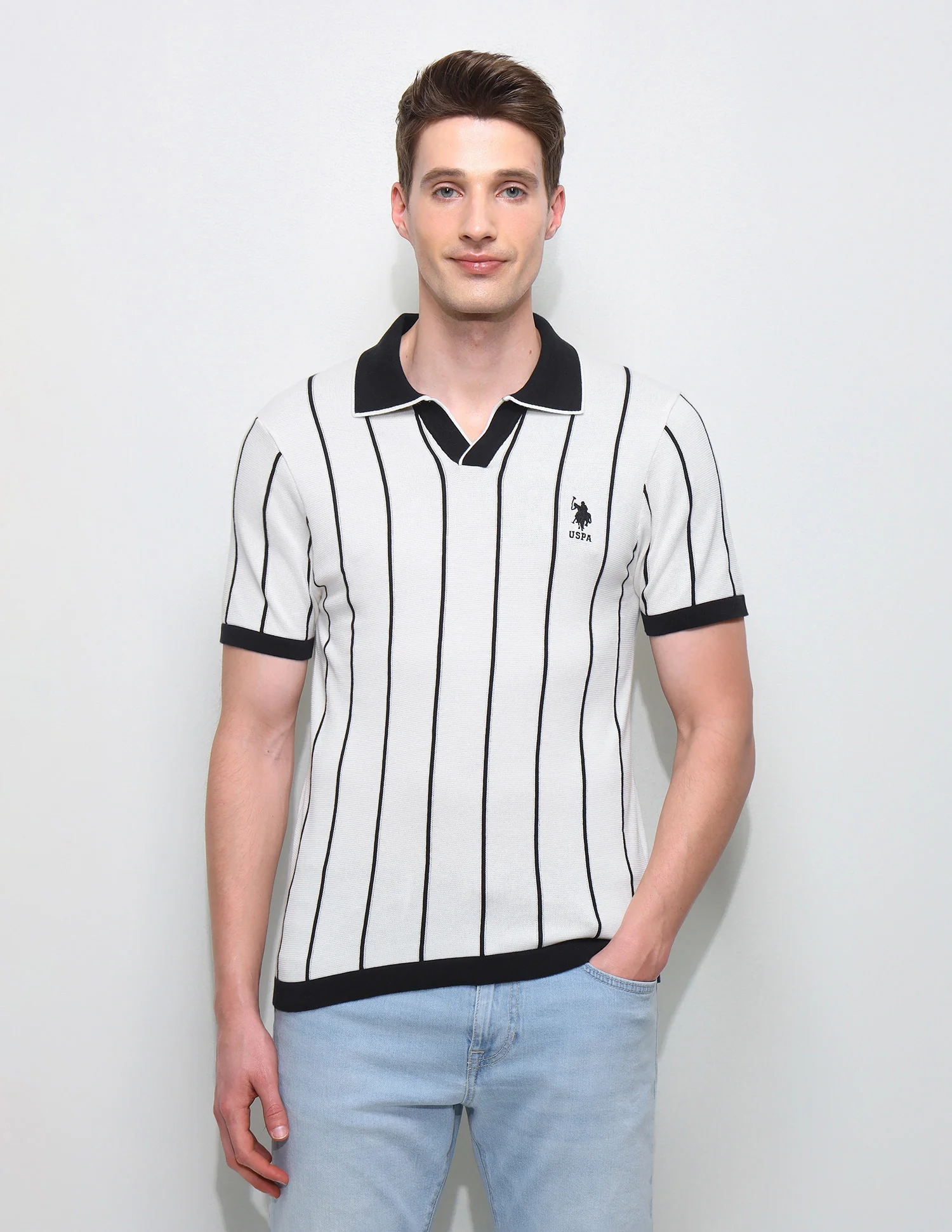 Vertical Striped Slim Fit Polo Shirt - Image 6