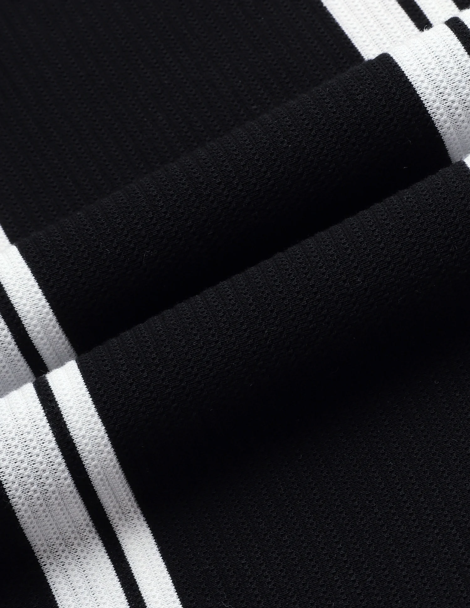 Vertical Striped Slim Fit Polo Shirt - Image 2