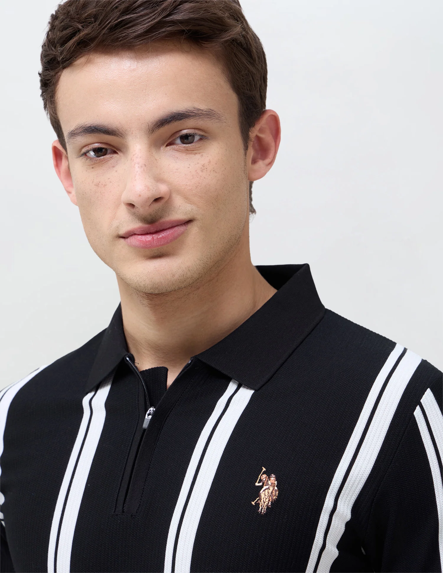 Vertical Striped Slim Fit Polo Shirt - Image 7