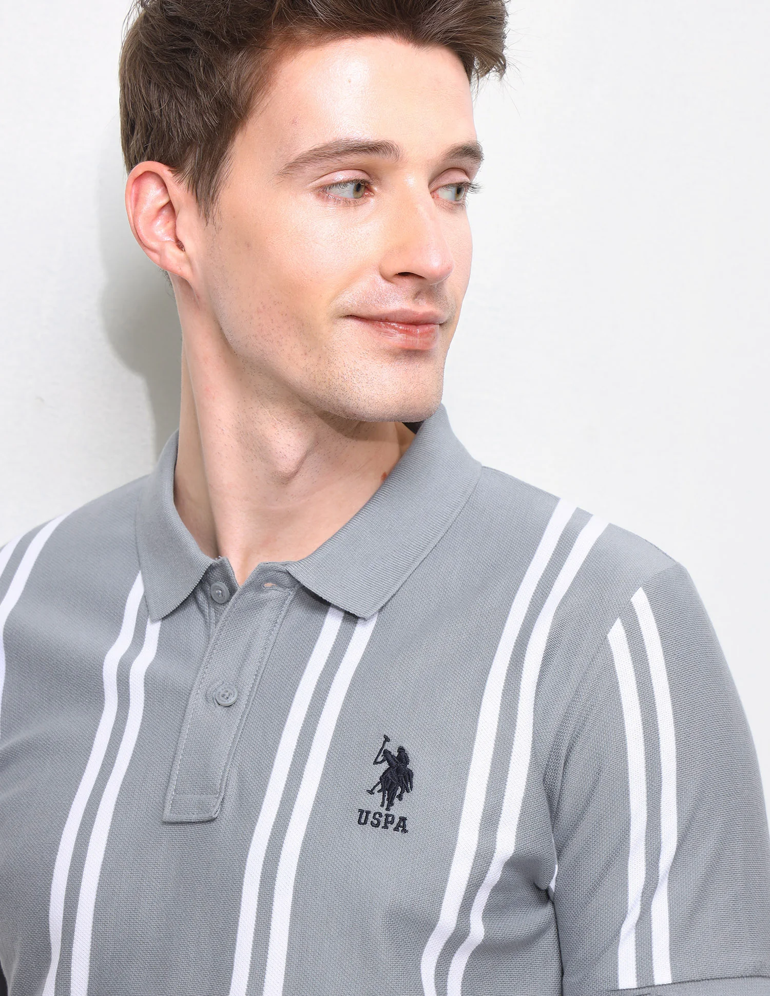 Vertical Striped Slim Fit Polo Shirt - Image 7