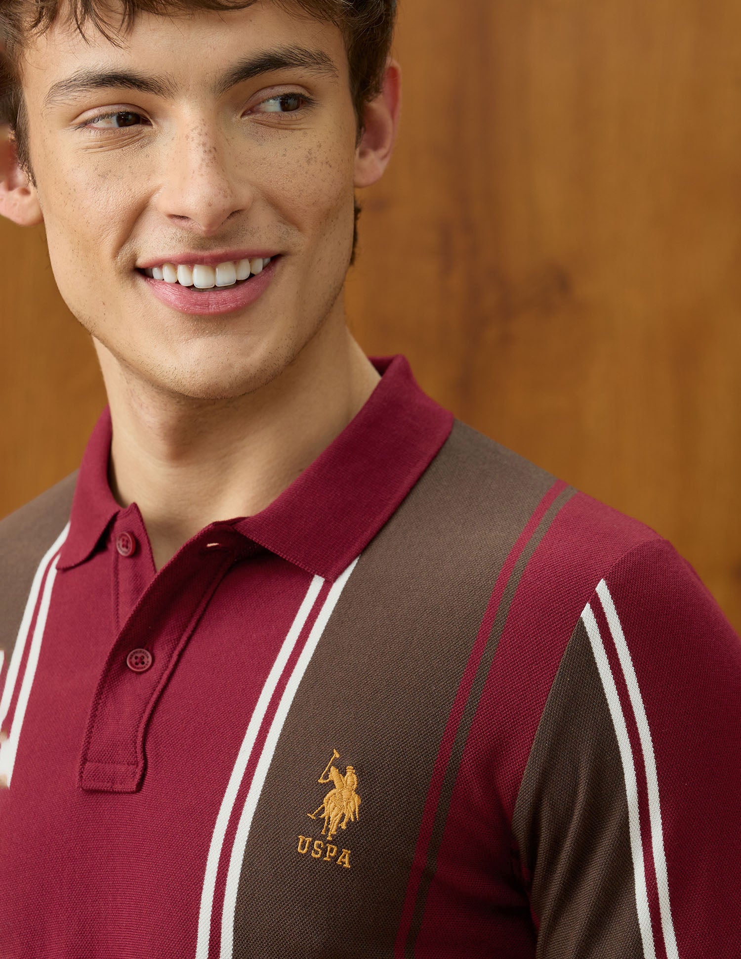 Vertical Striped Slim Fit Polo Shirt - Image 7