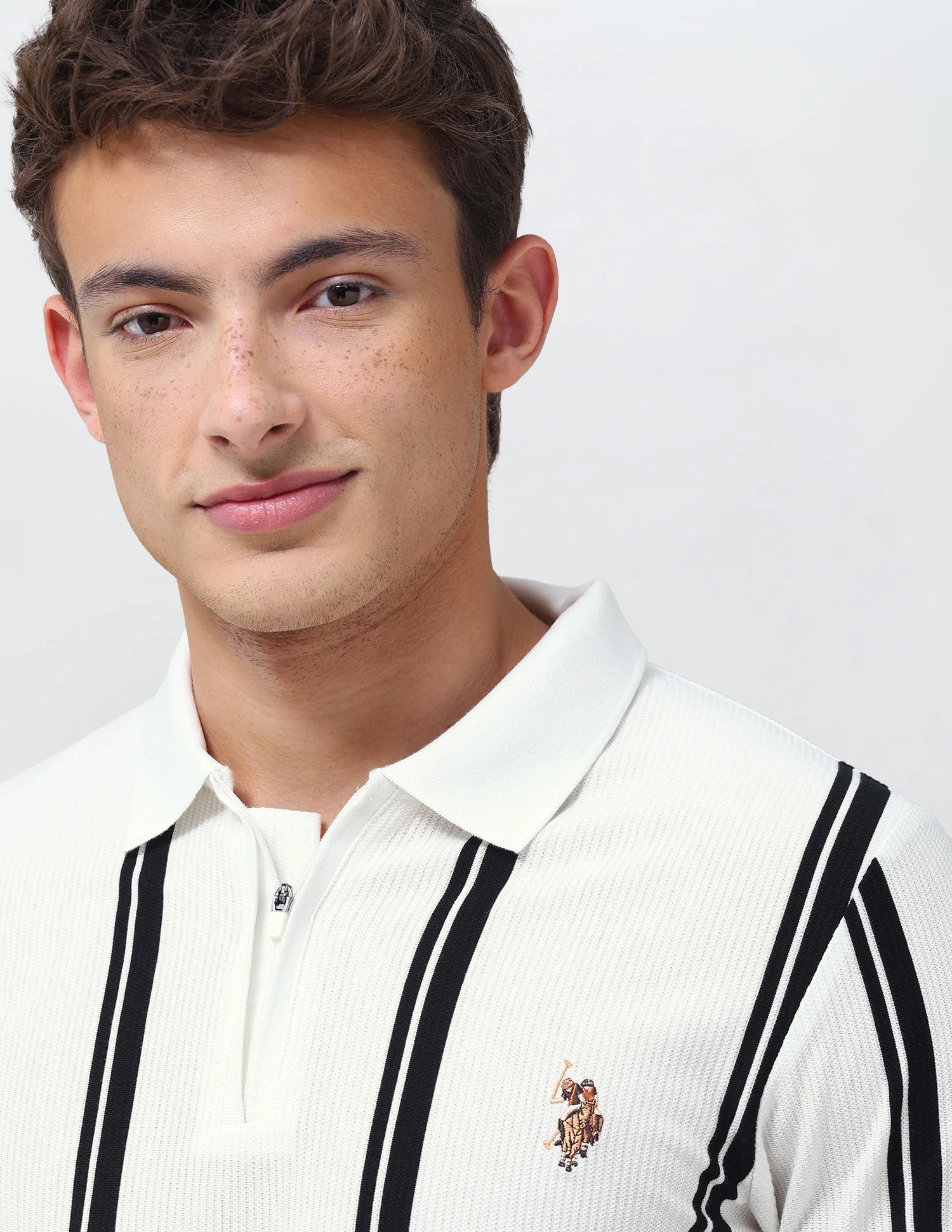 Vertical Striped Slim Fit Polo Shirt - Image 7