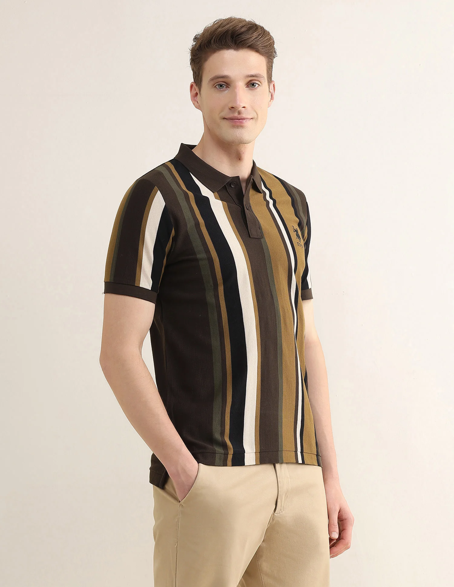Vertical Striped Slim Fit Polo Shirt - Image 4