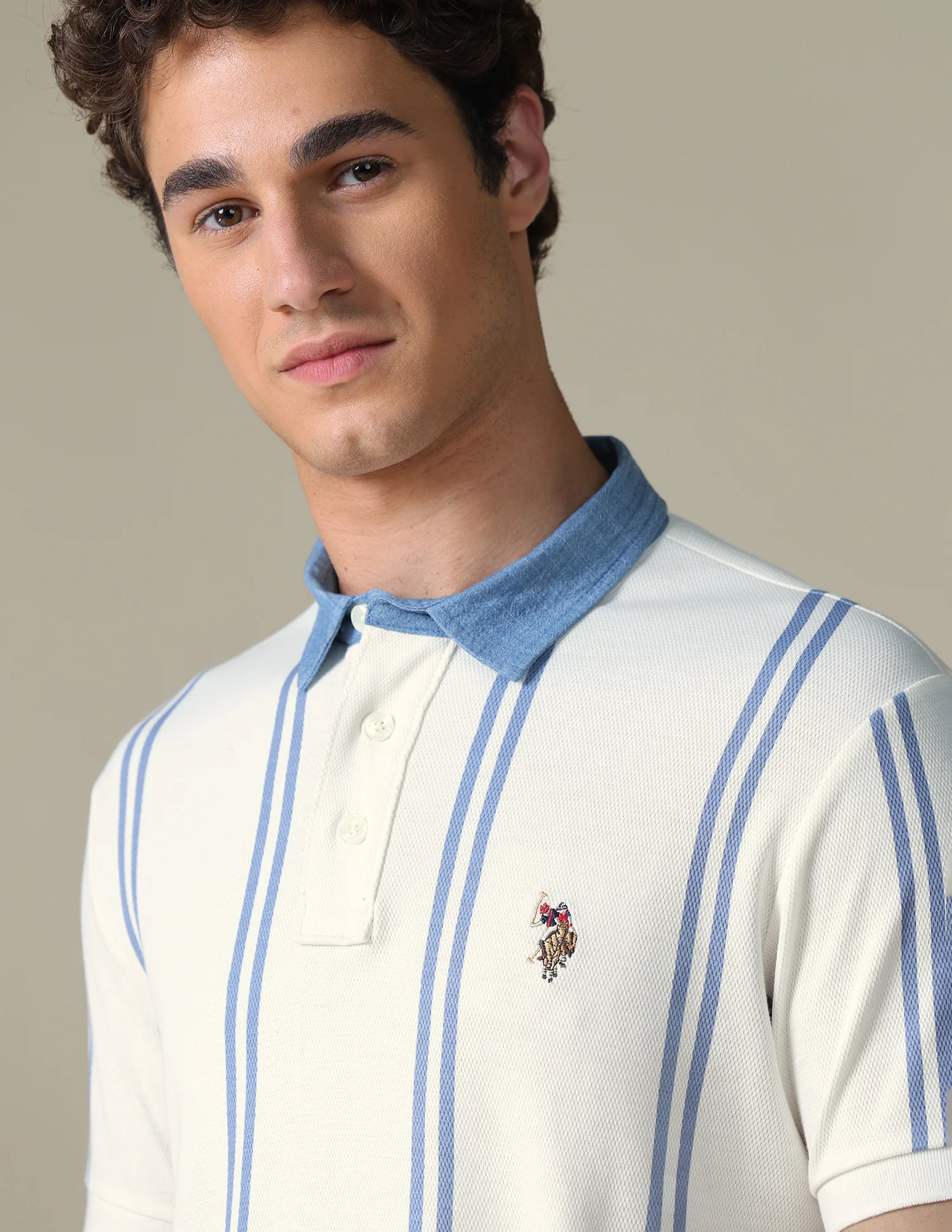 Vertical Striped Slim Fit T-Shirt - Image 7