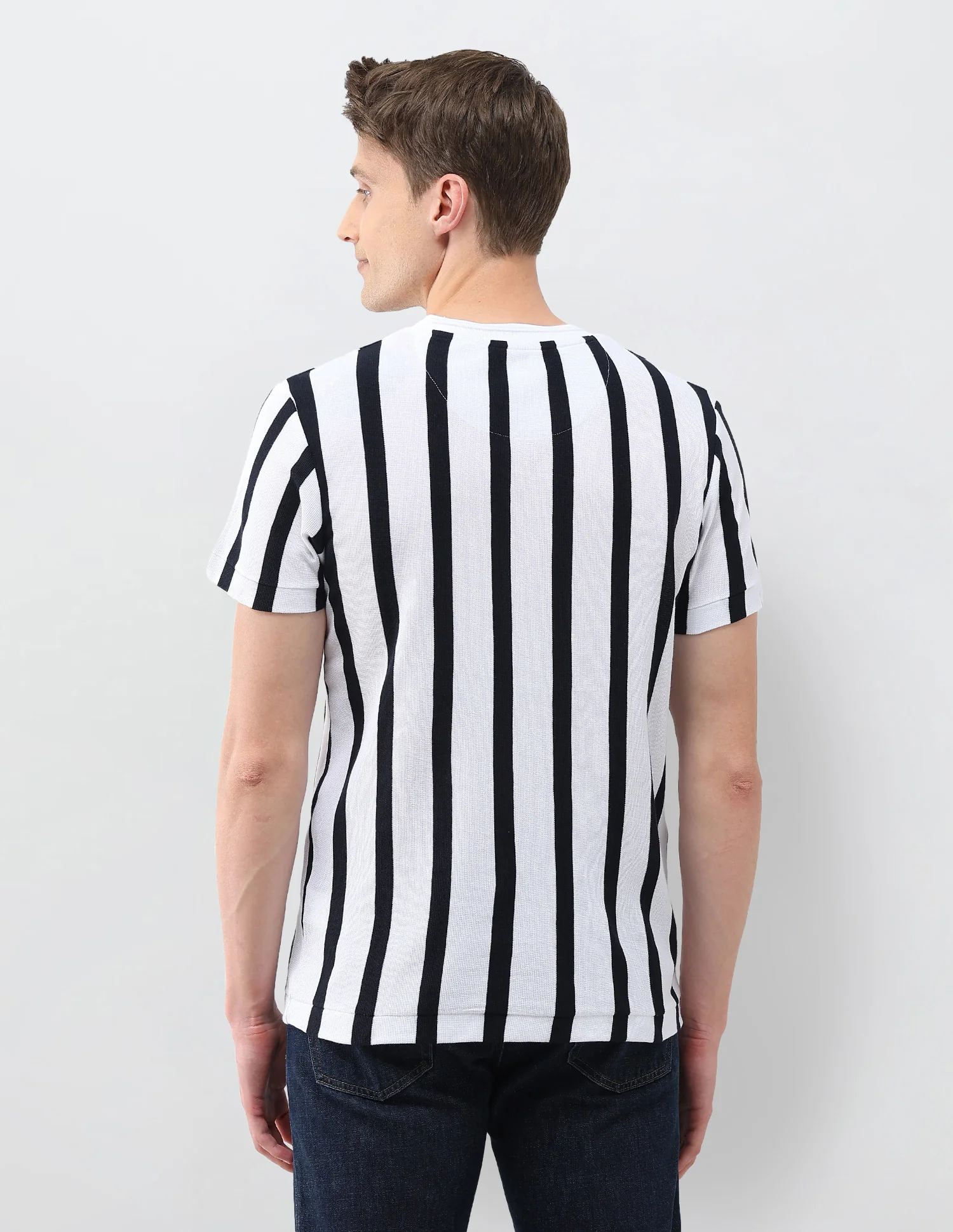 Vertical Striped Slim Fit T-Shirt - Image 5