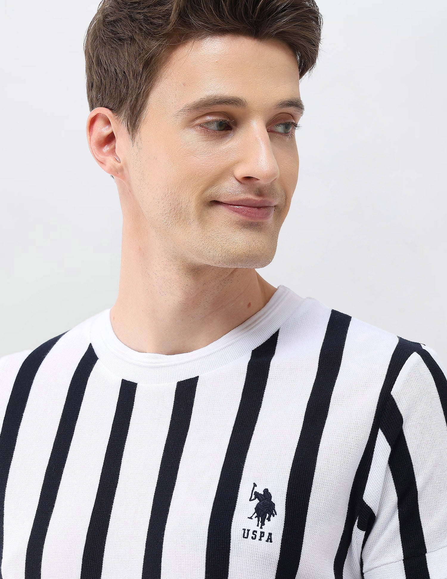 Vertical Striped Slim Fit T-Shirt - Image 7