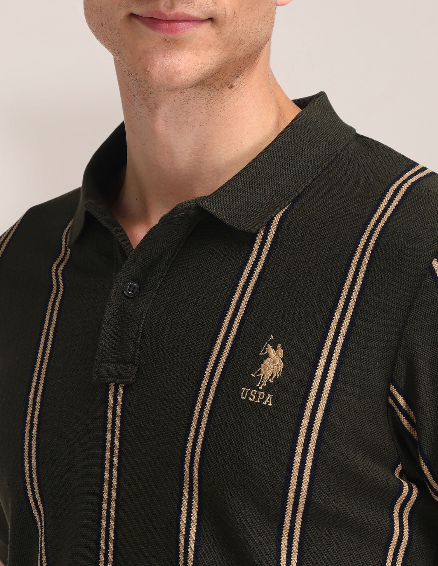 Vertical Striped Slim Polo Shirt - Image 7