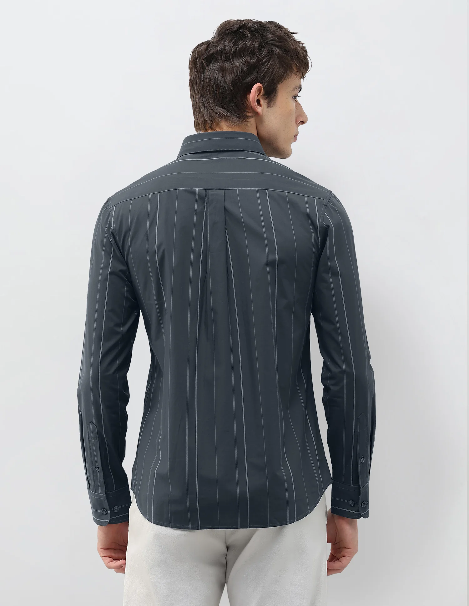 Vertical Striped Tailored Fit Shirt - Image 5