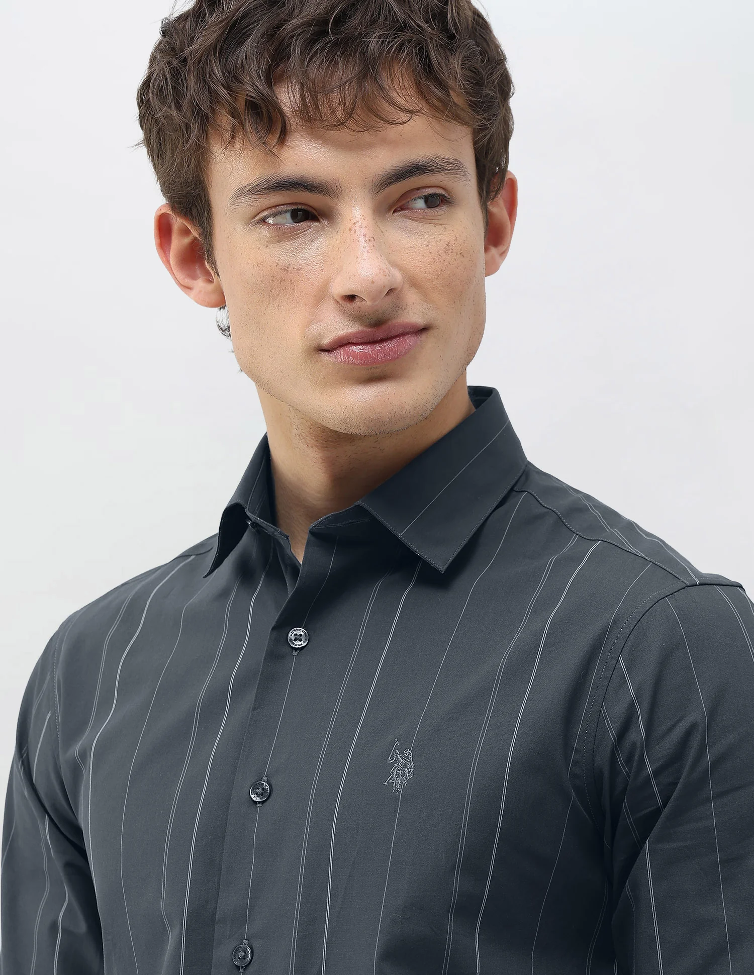 Vertical Striped Tailored Fit Shirt - Image 7