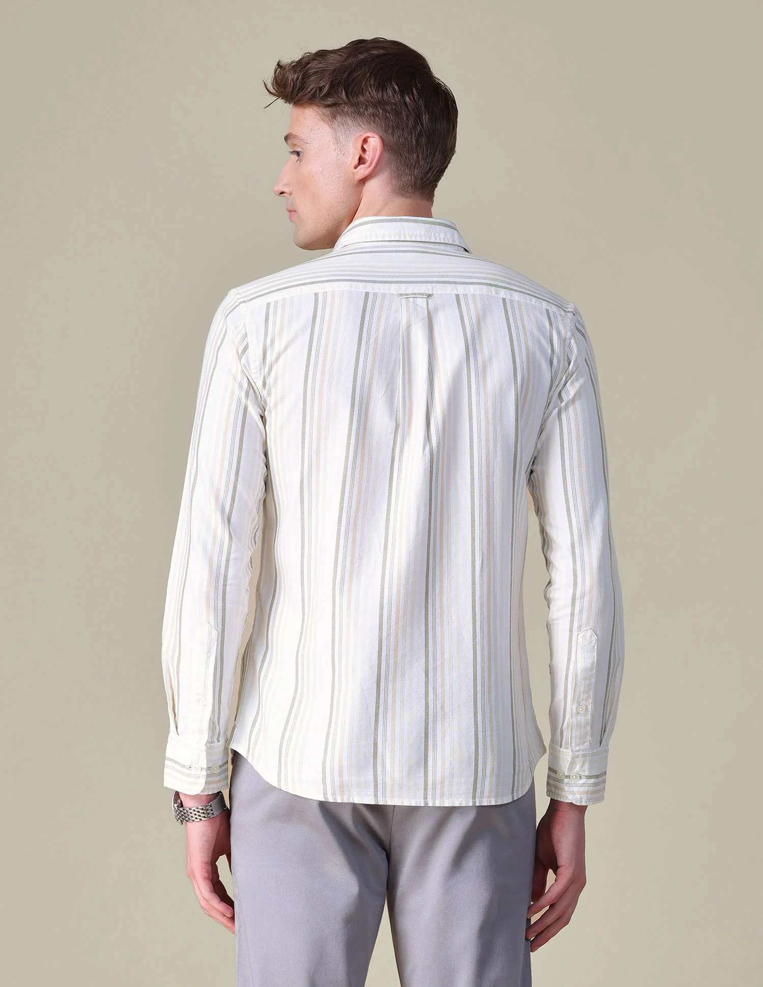 Vertical Striped Tailored Fit Shirt - Image 5