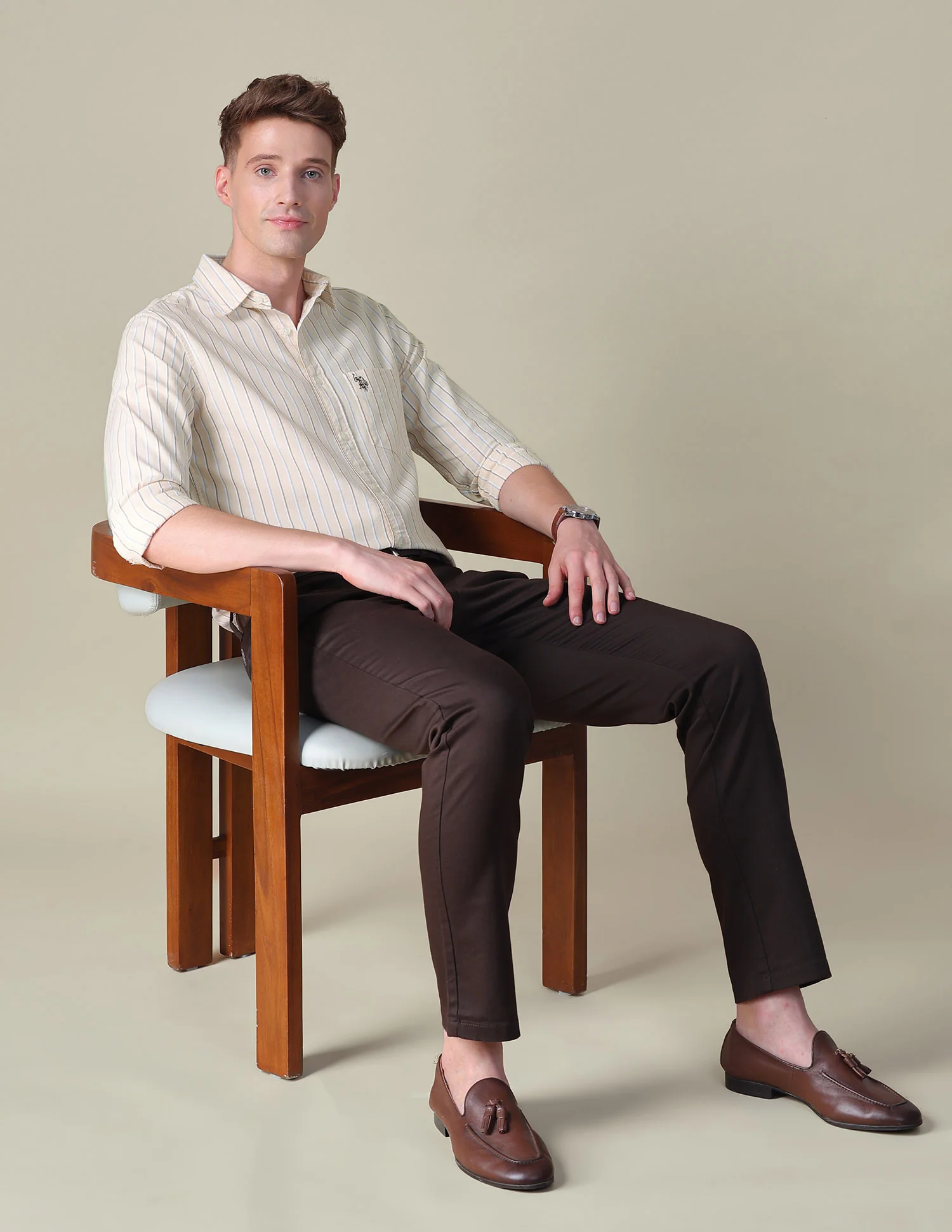 Vertical Striped Tailored Fit Shirt - Image 8