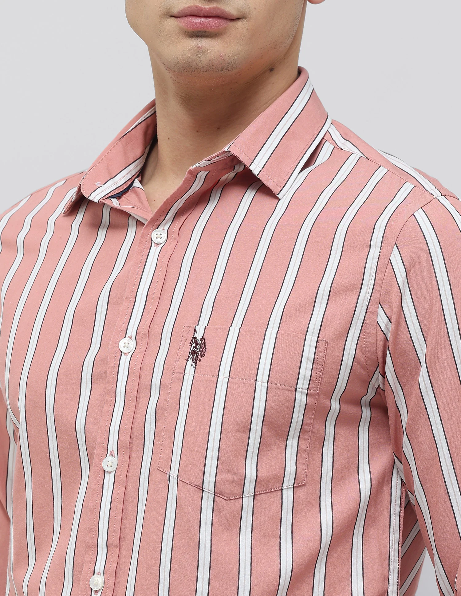 Vertical Striped Tailored Fit Shirt - Image 7