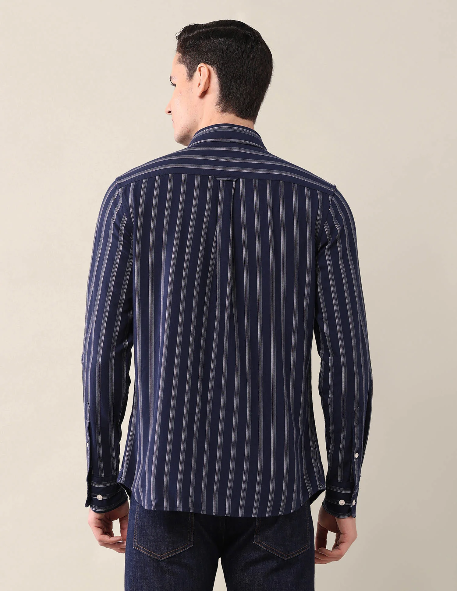 Vertical Striped Tailored Fit Shirt - Image 5