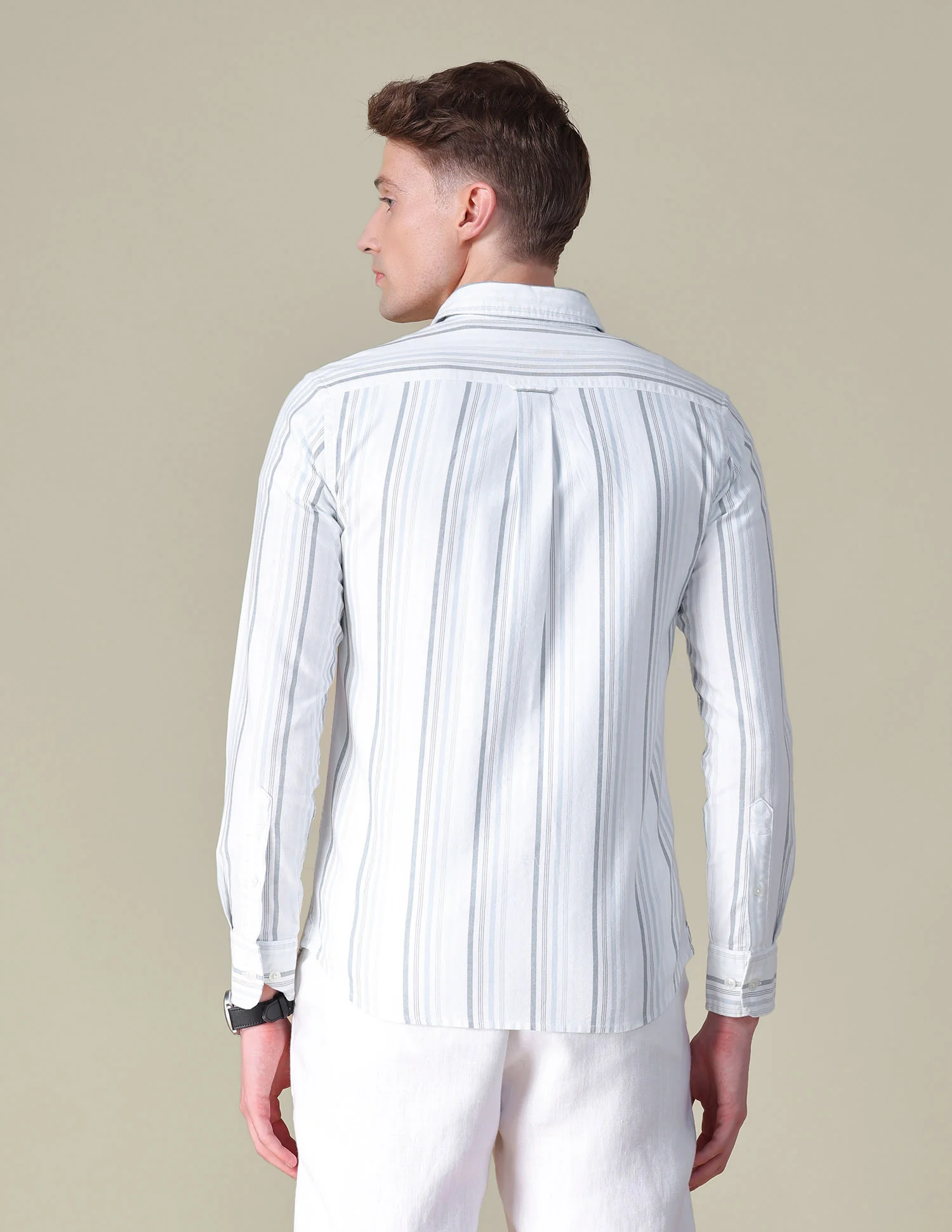 Vertical Striped Tailored Fit Shirt - Image 5