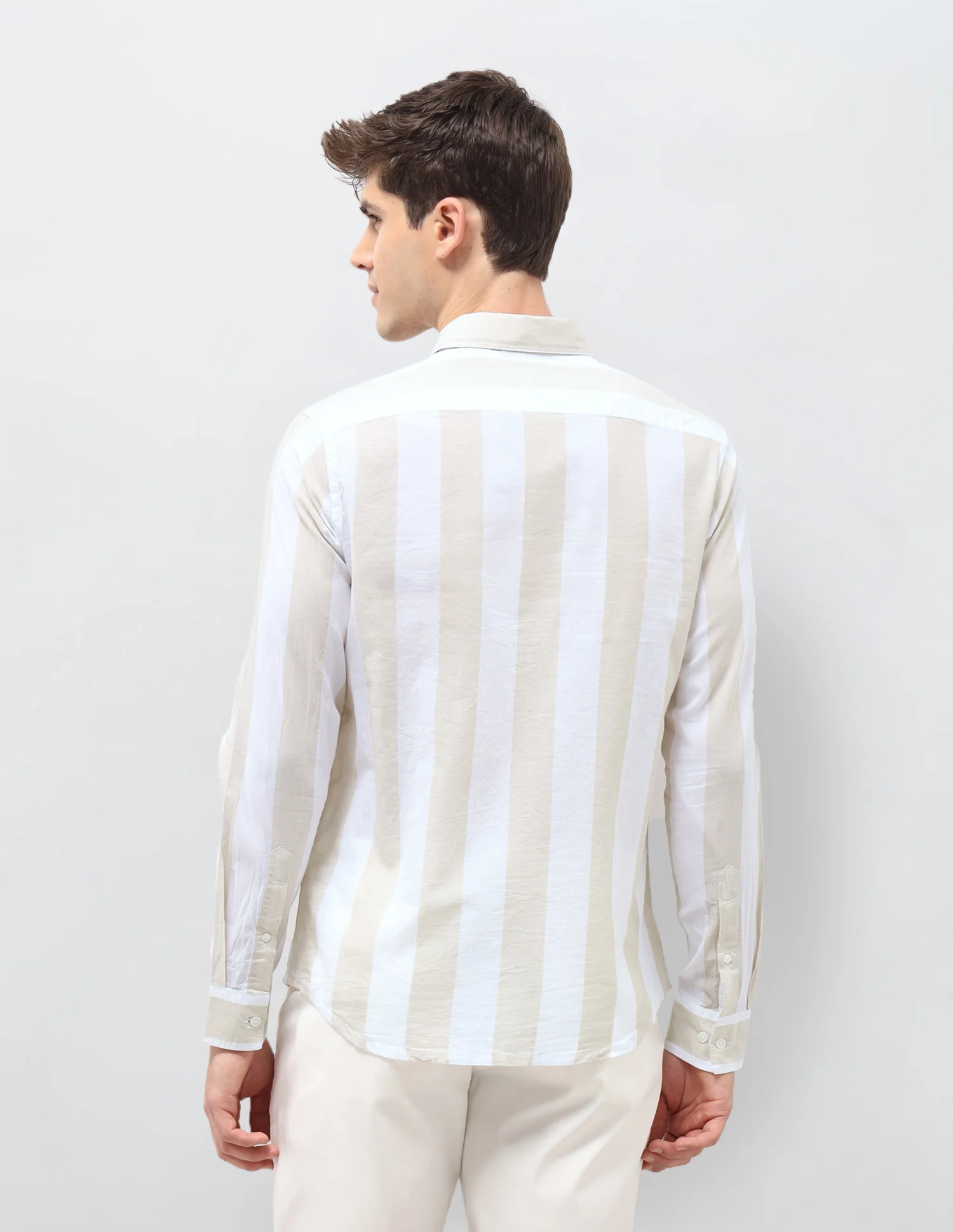 Vertical Striped Tailored Fit Shirt - Image 5