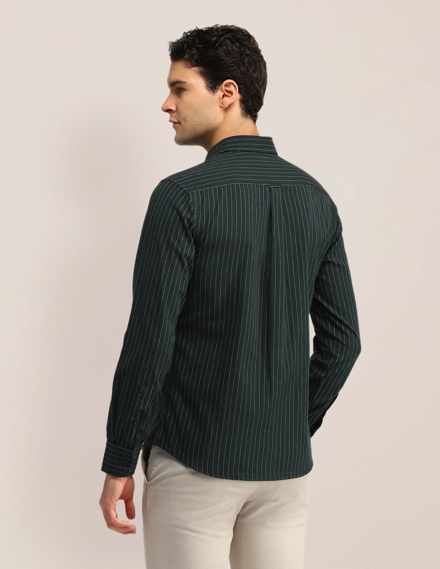 Vertical Striped Tailored Fit Shirt - Image 5