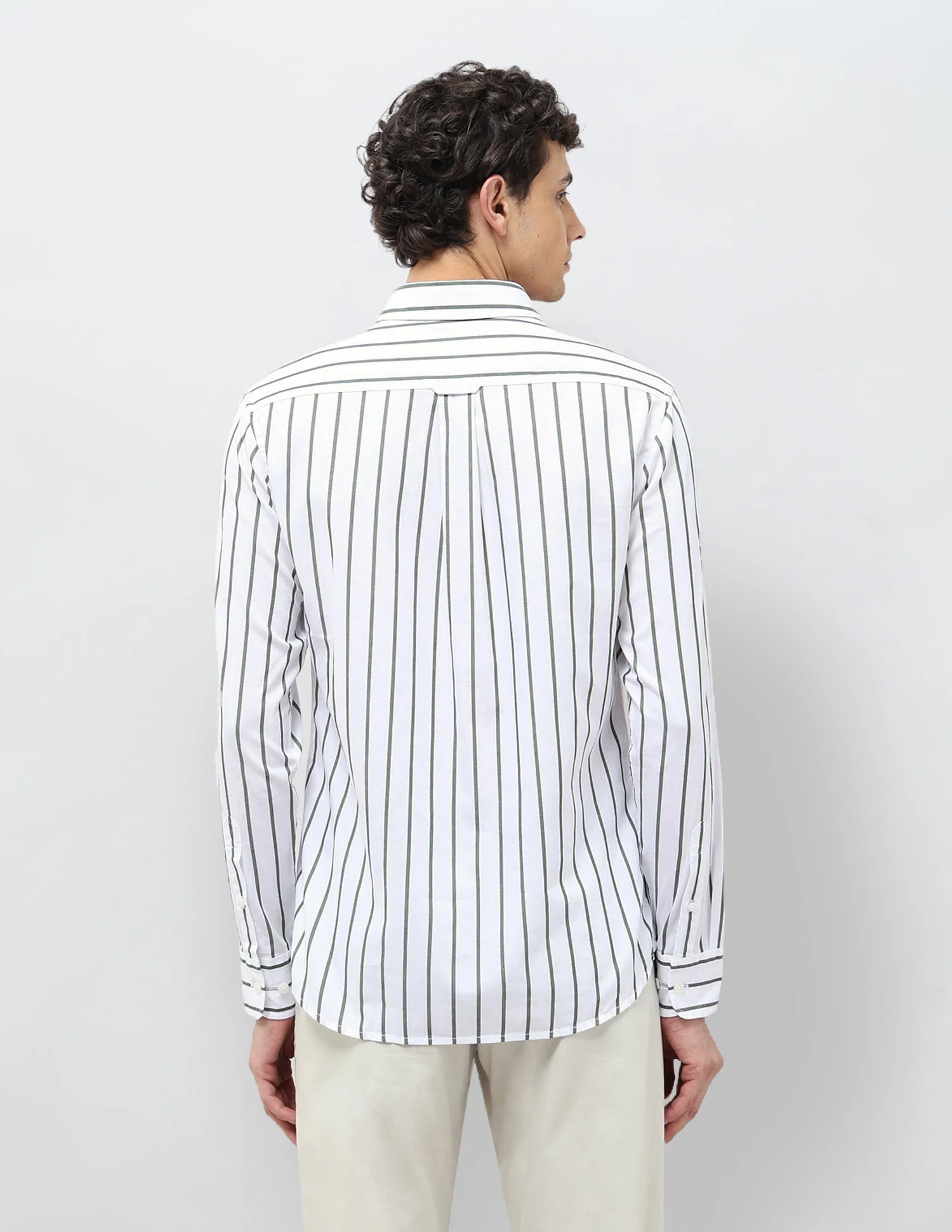 Vertical Striped Tailored Fit Shirt - Image 5