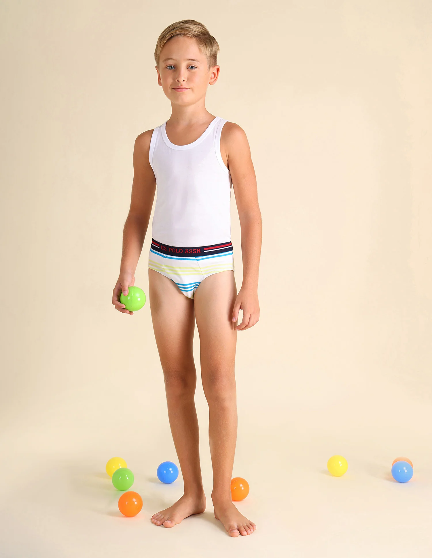 Mid Rise Cotton Spandex EKB03 Briefs - Pack Of 3 - Image 3