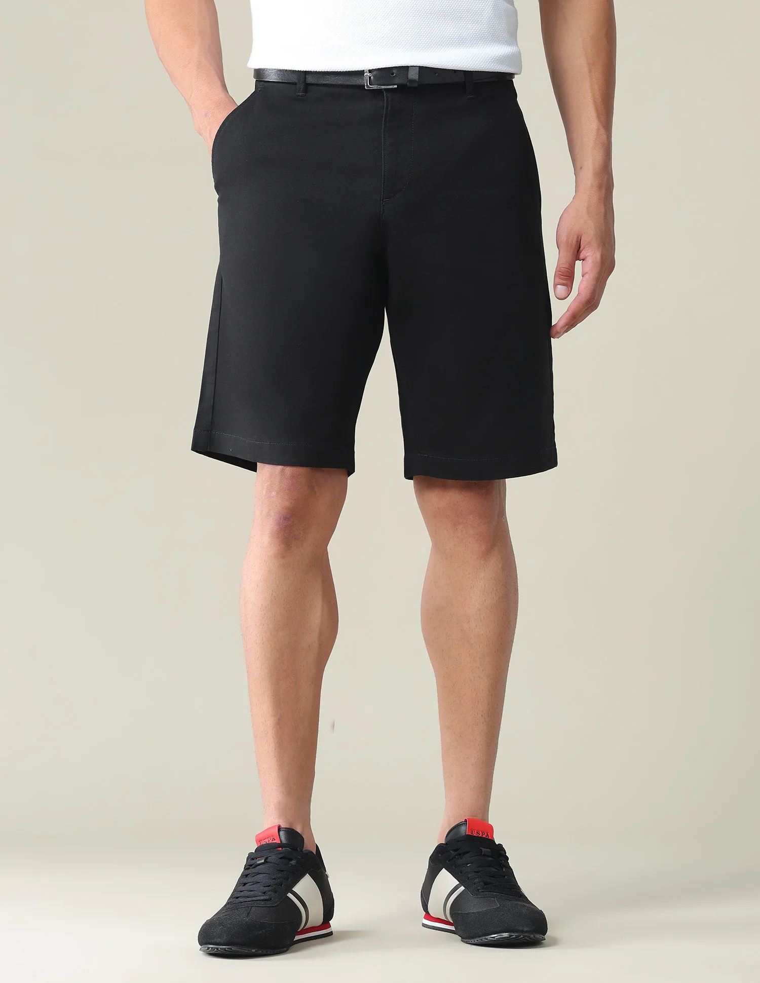 Mid Rise Solid Slim Fit Shorts - Image 6