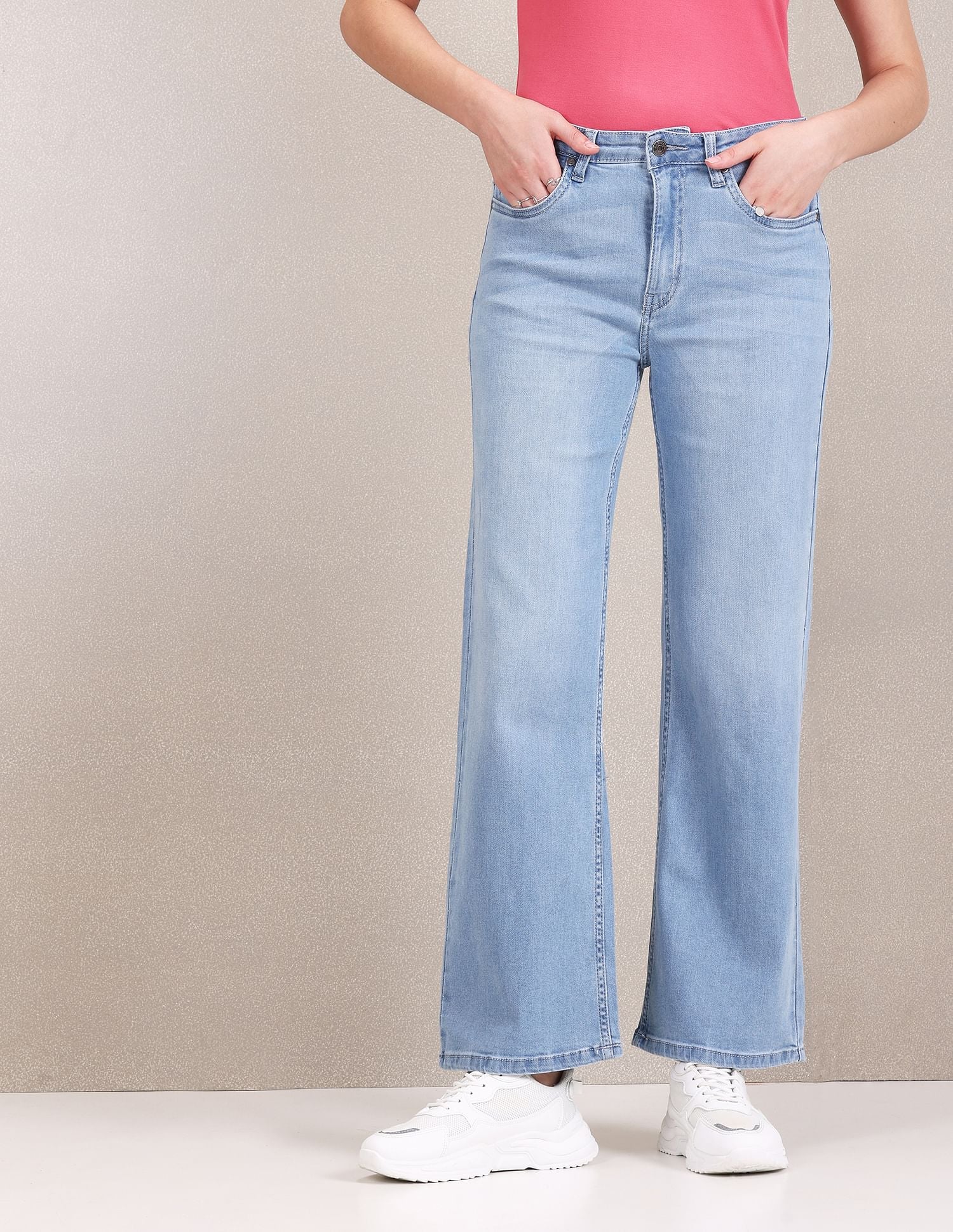 Mid Rise Stone Wash Wide Leg Jeans
