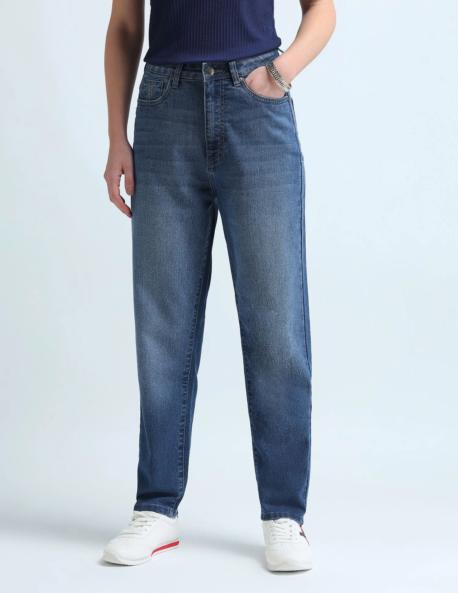 Mom Fit Blue Jeans