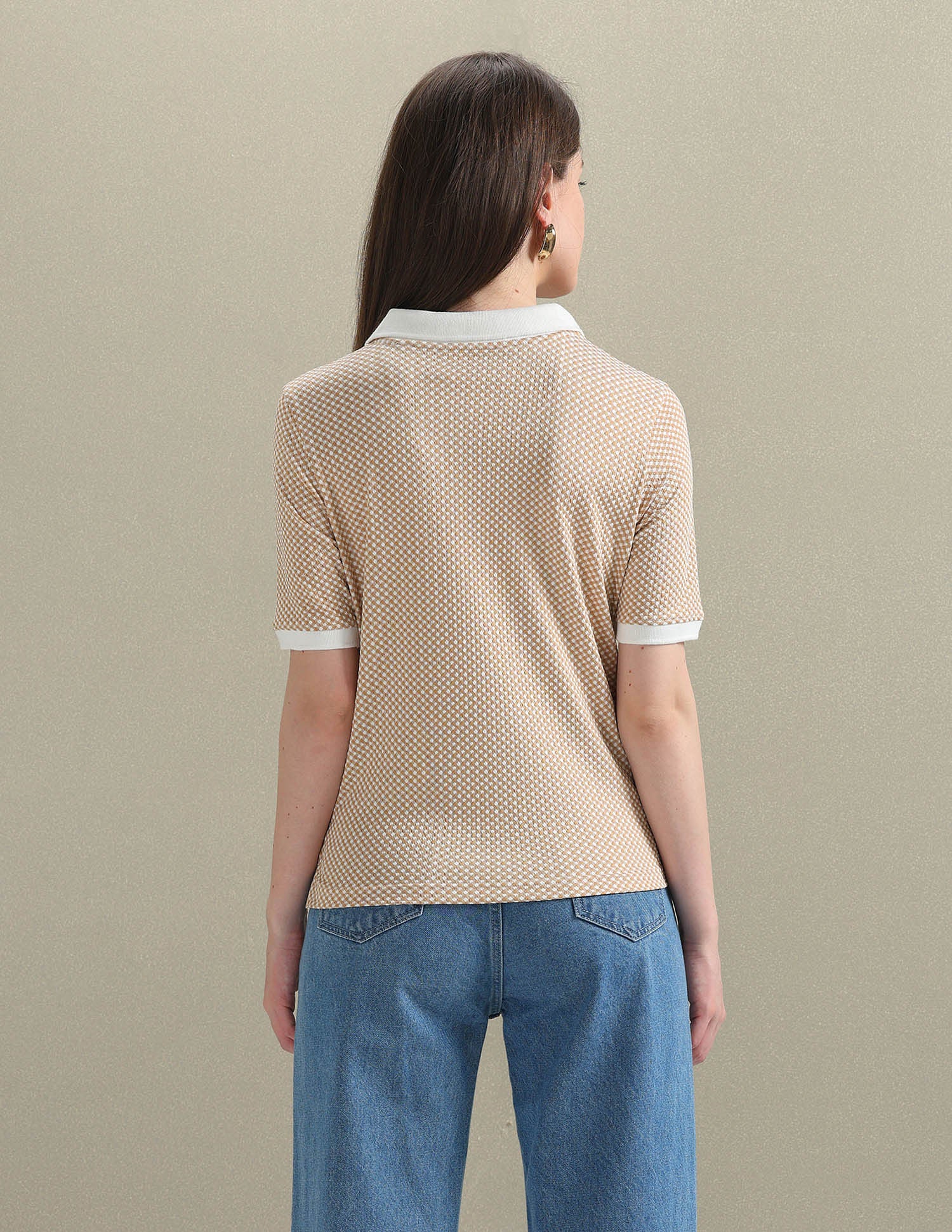 Open Placket Textured Polo Shirt - Image 5