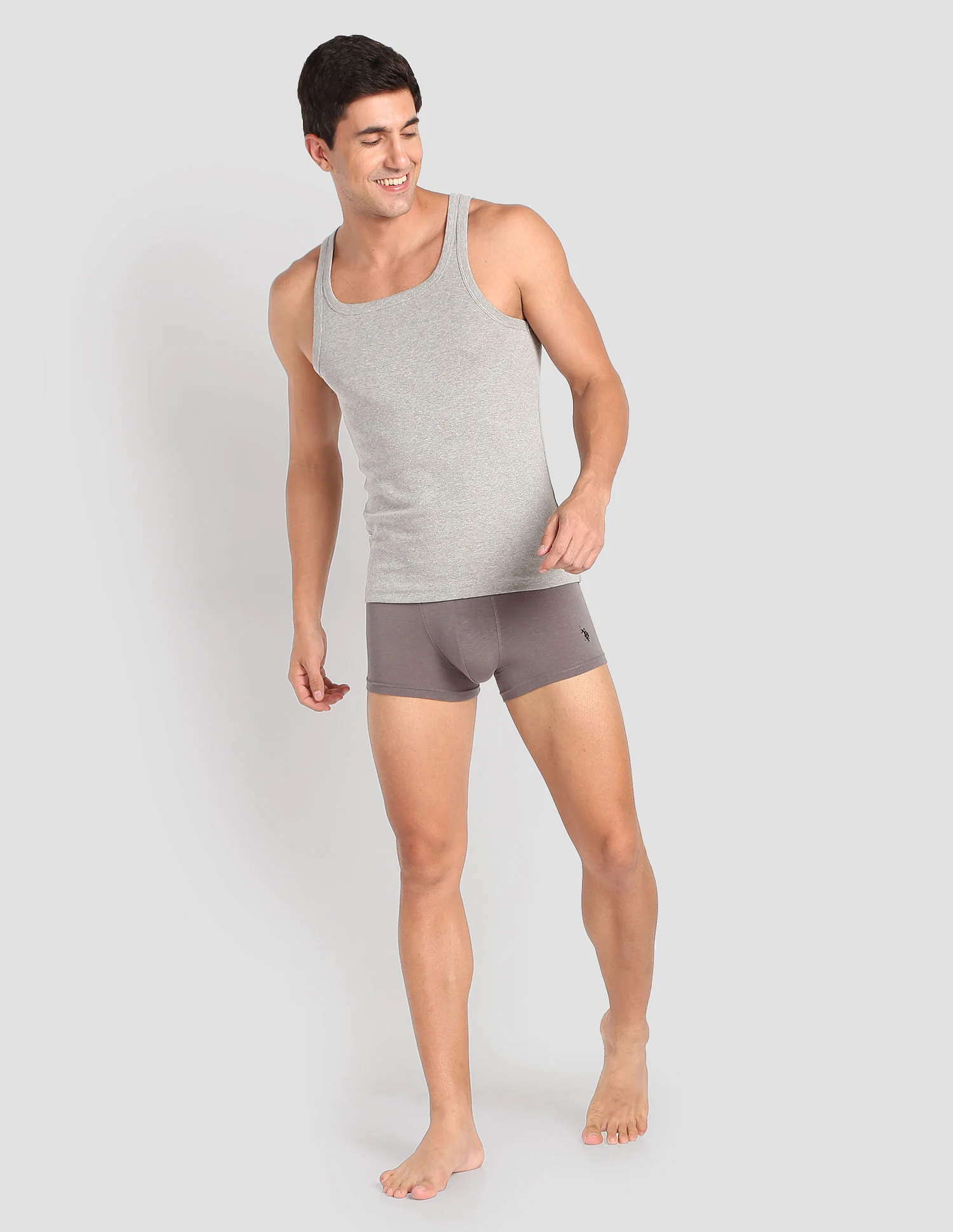 Pure Cotton Ribbed EV006 Vest - Pack Of 1 - Image 3