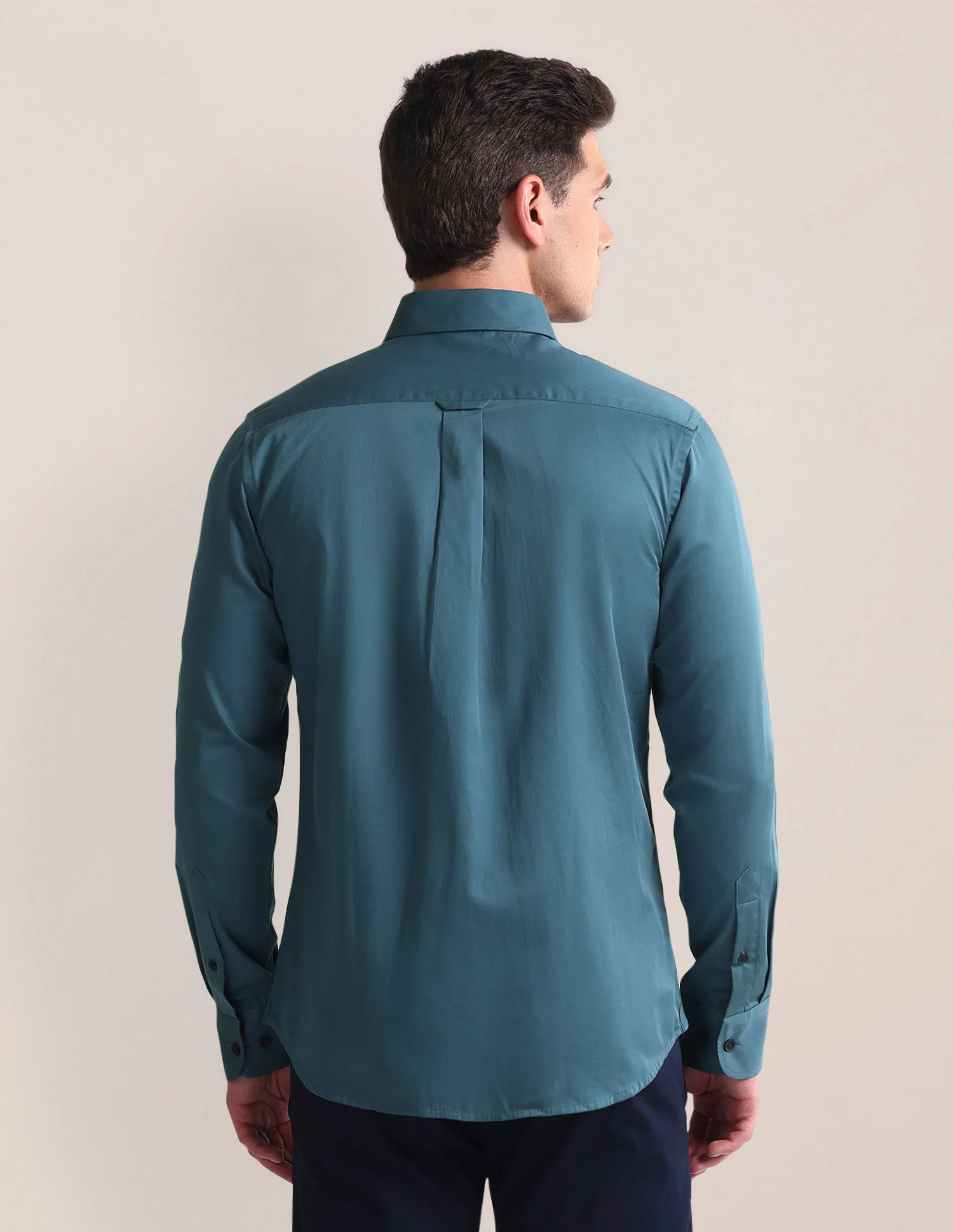 Regular Fit Solid Cotton Casual Shirt - Image 5