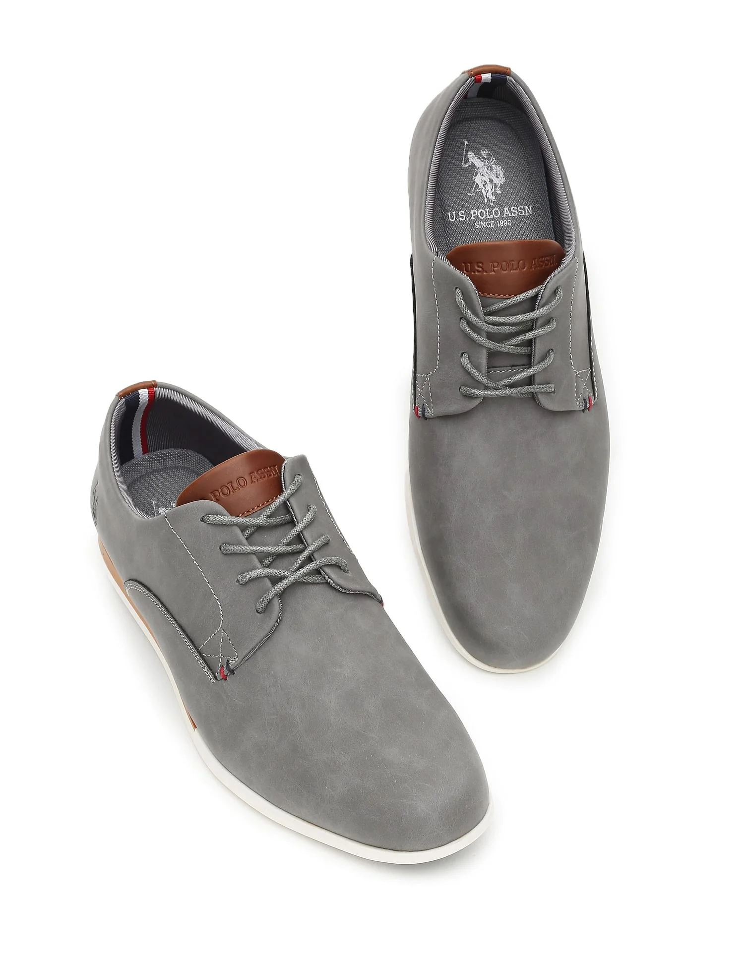 Men Round Toe Solid Rune 2.0 Sneakers - Image 3